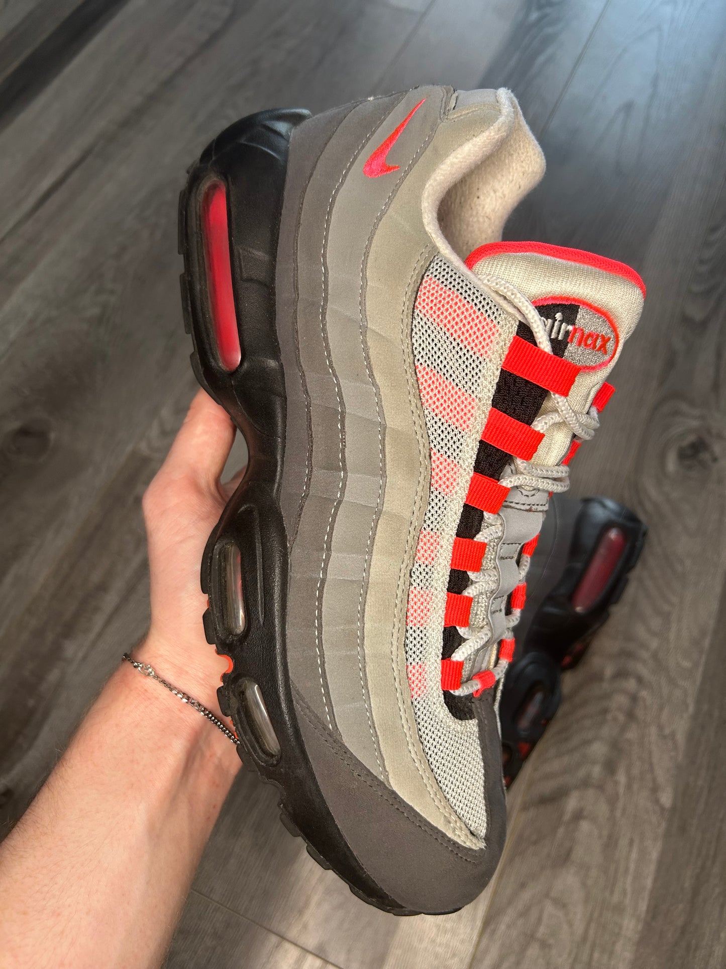Nike air max 95 solar red uk 10 2018 used