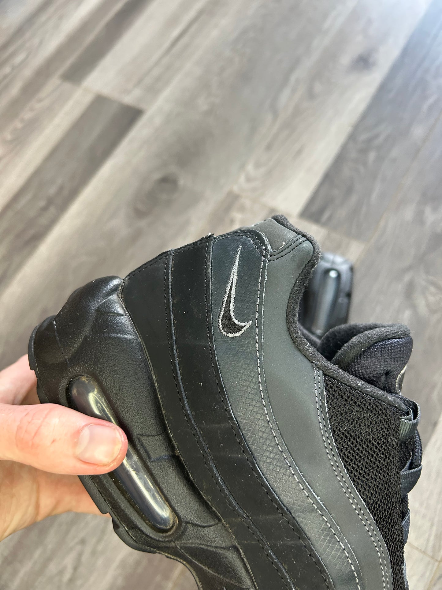 Nike Airmax 95 black anthracite uk 9 used big bubble