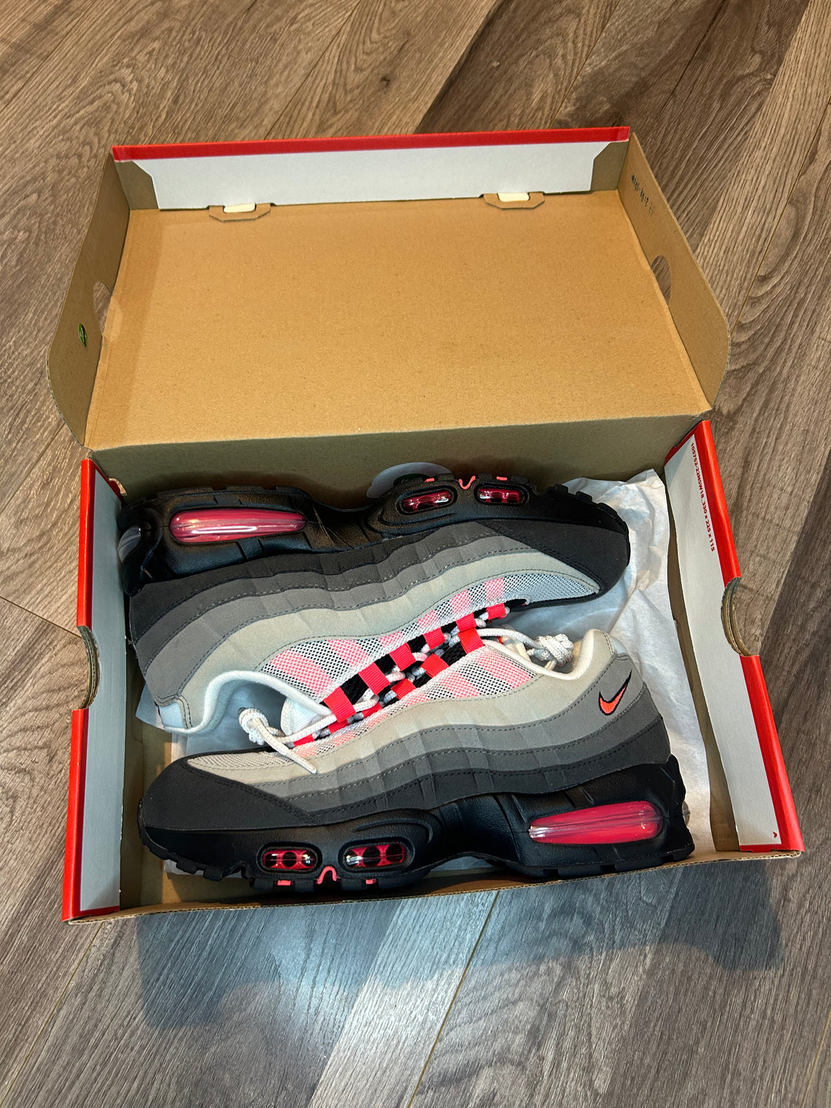 Nike Airmax 95 solar red big bubble uk 8.5 used
