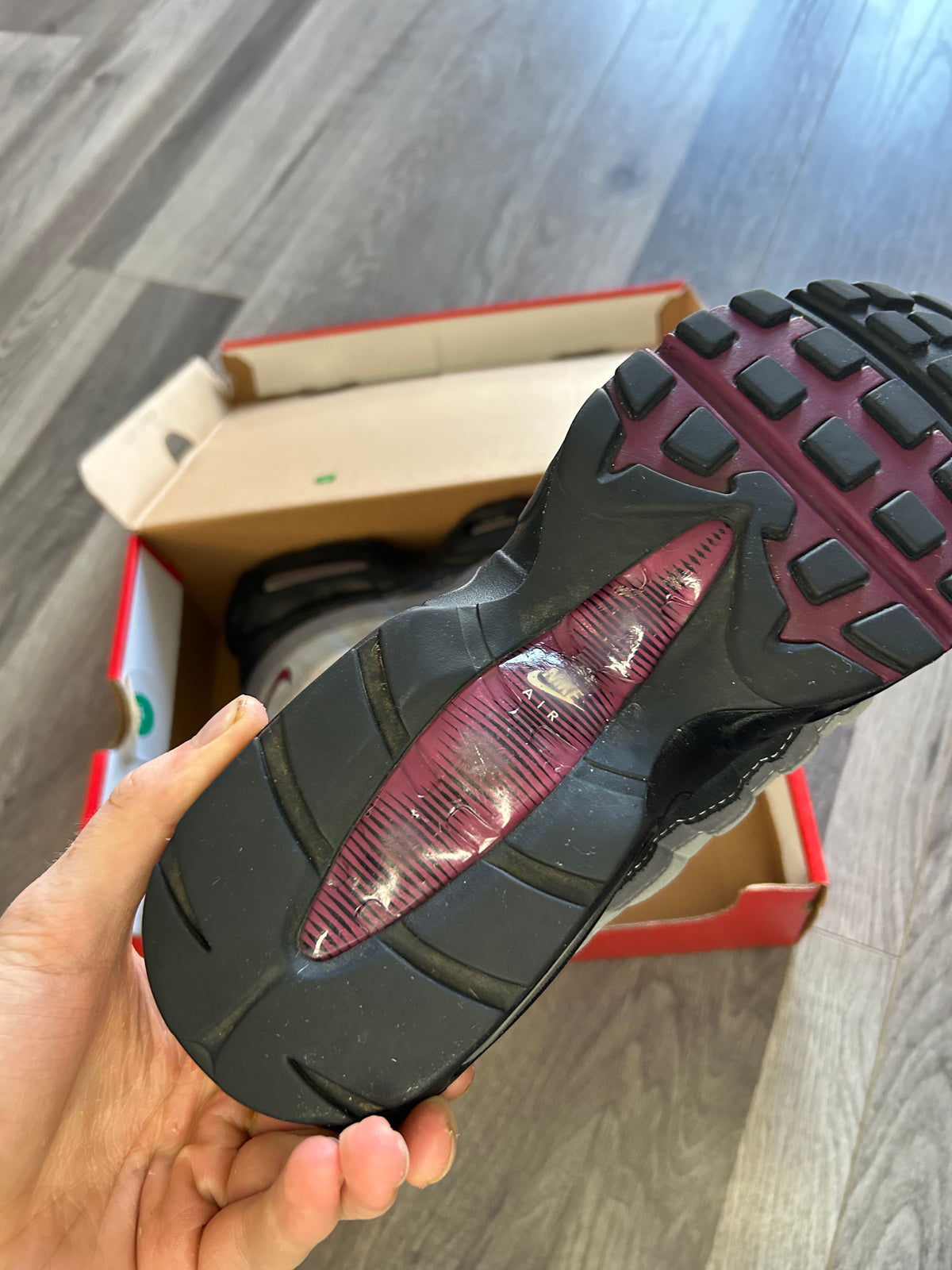 Nike Airmax 95 beetroot uk 8 used