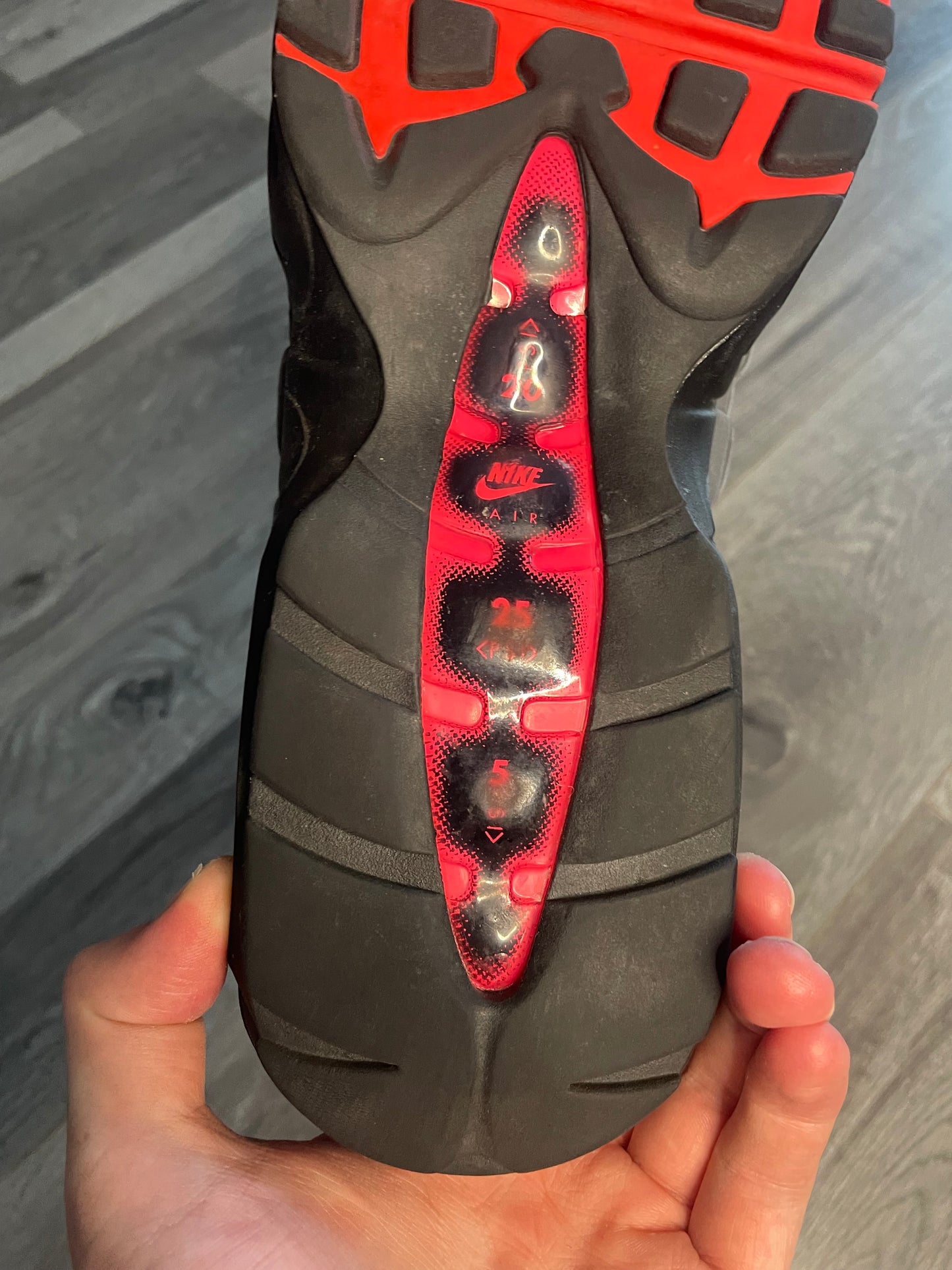 Nike air max 95 solar red Uk 11 used