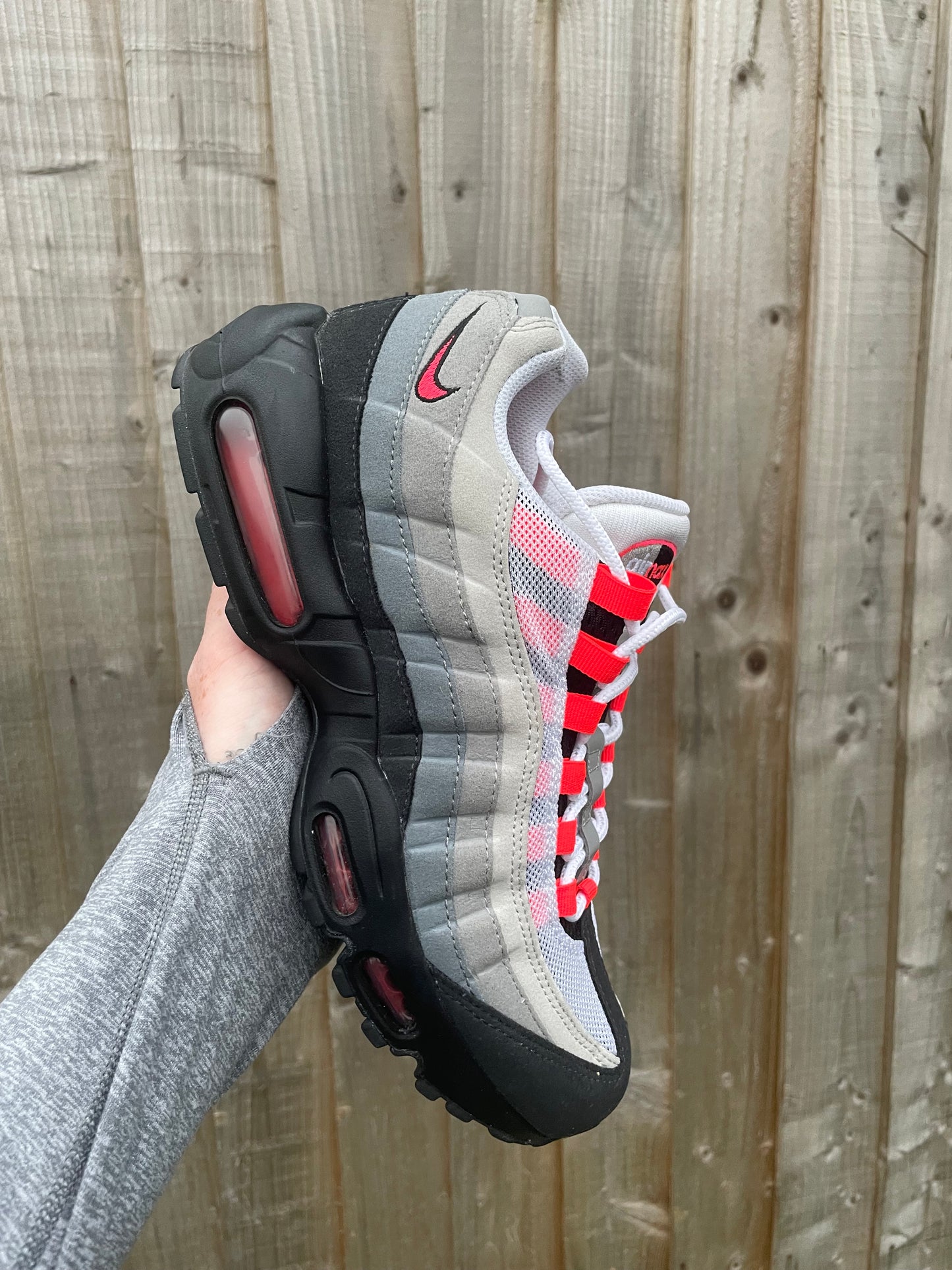 Air max 95 solar red 2017 Uk 7.5 (used)
