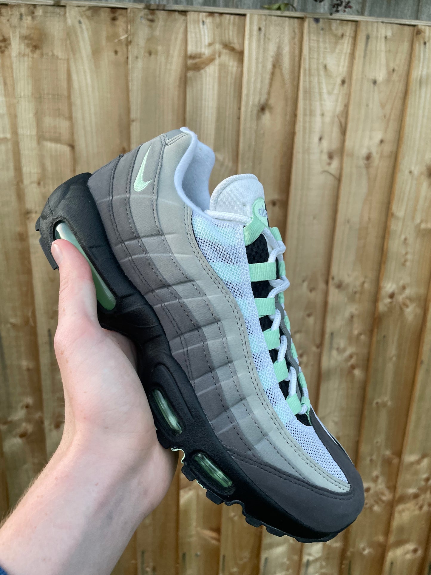 Nike air max 95 fresh mint Uk 8.5