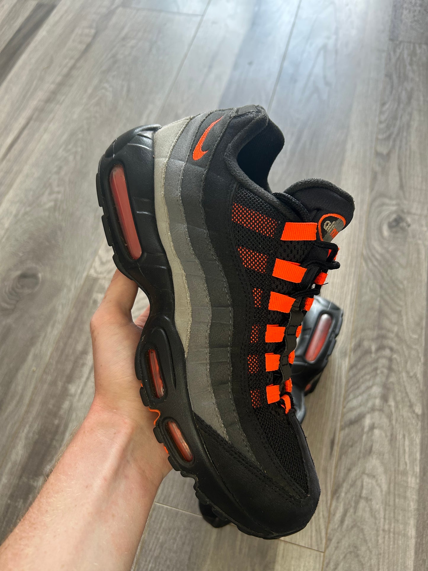 Nike Airmax 95 hyper crimson uk 8 used