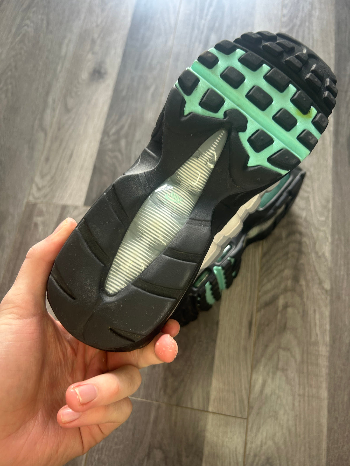 Nike Airmax 95 hyper turquoise uk 8.5 used