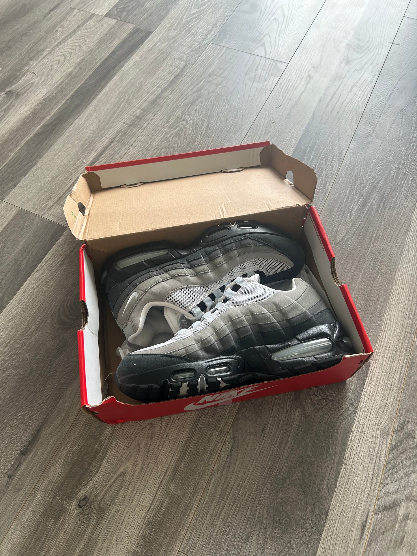 Nike Airmax 95 blue tint uk 9.5 used
