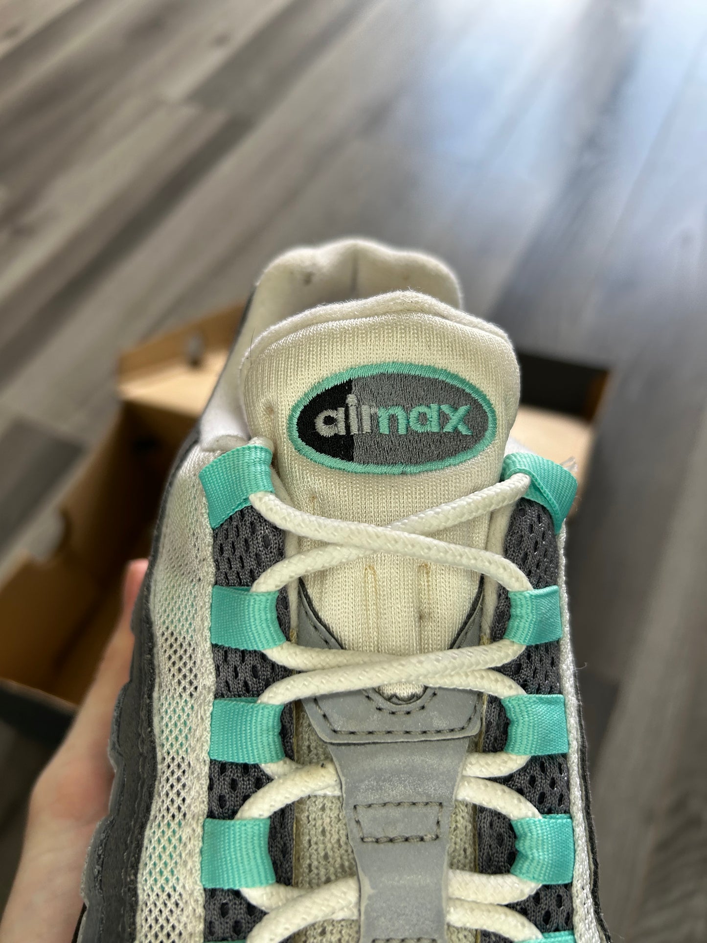 Nike Airmax 95 hyper turquoise uk 8 used