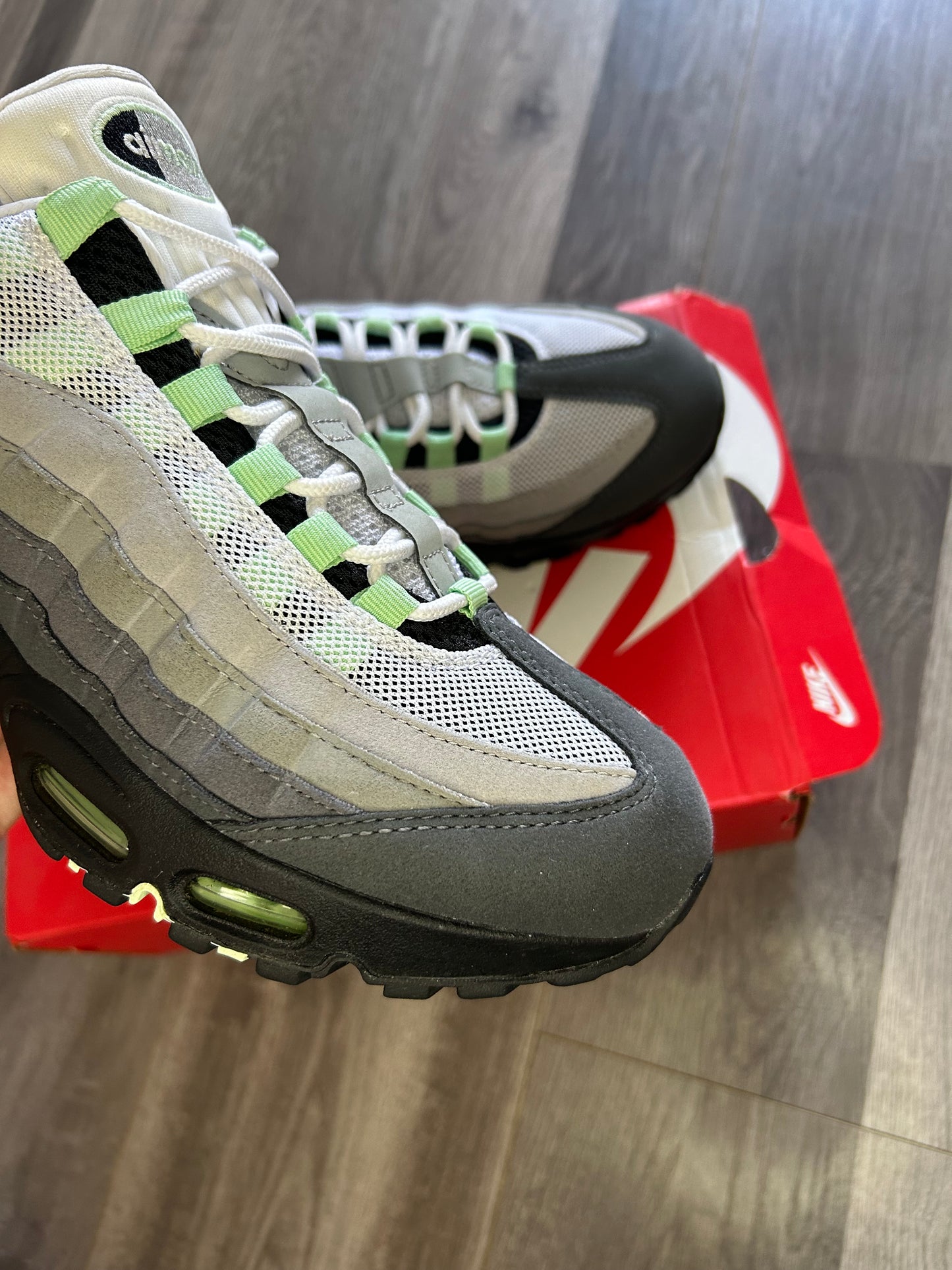Nike Airmax 95 fresh mint big bubble used uk 8