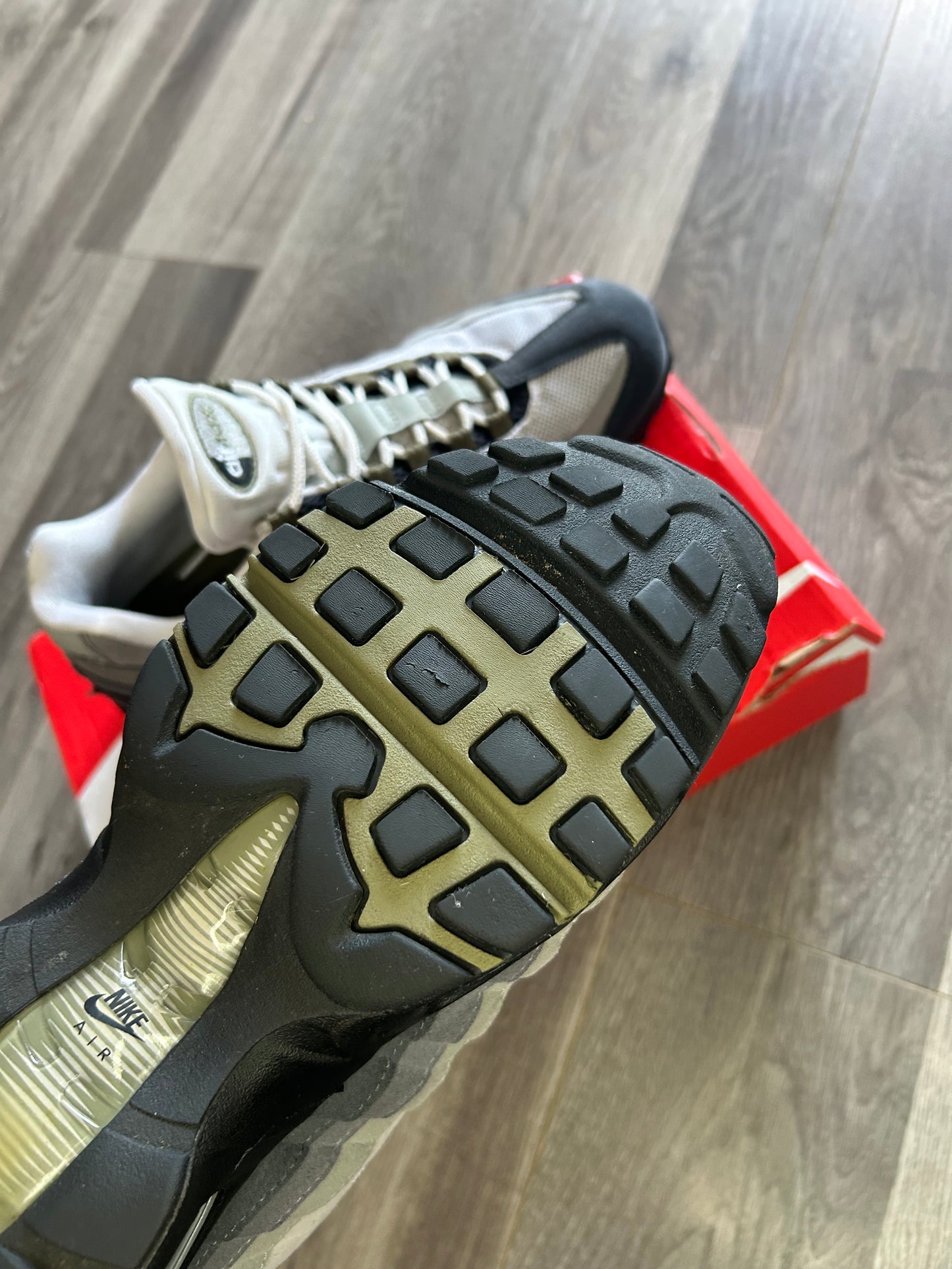 Nike Airmax 95 big bubble olive uk 9 used