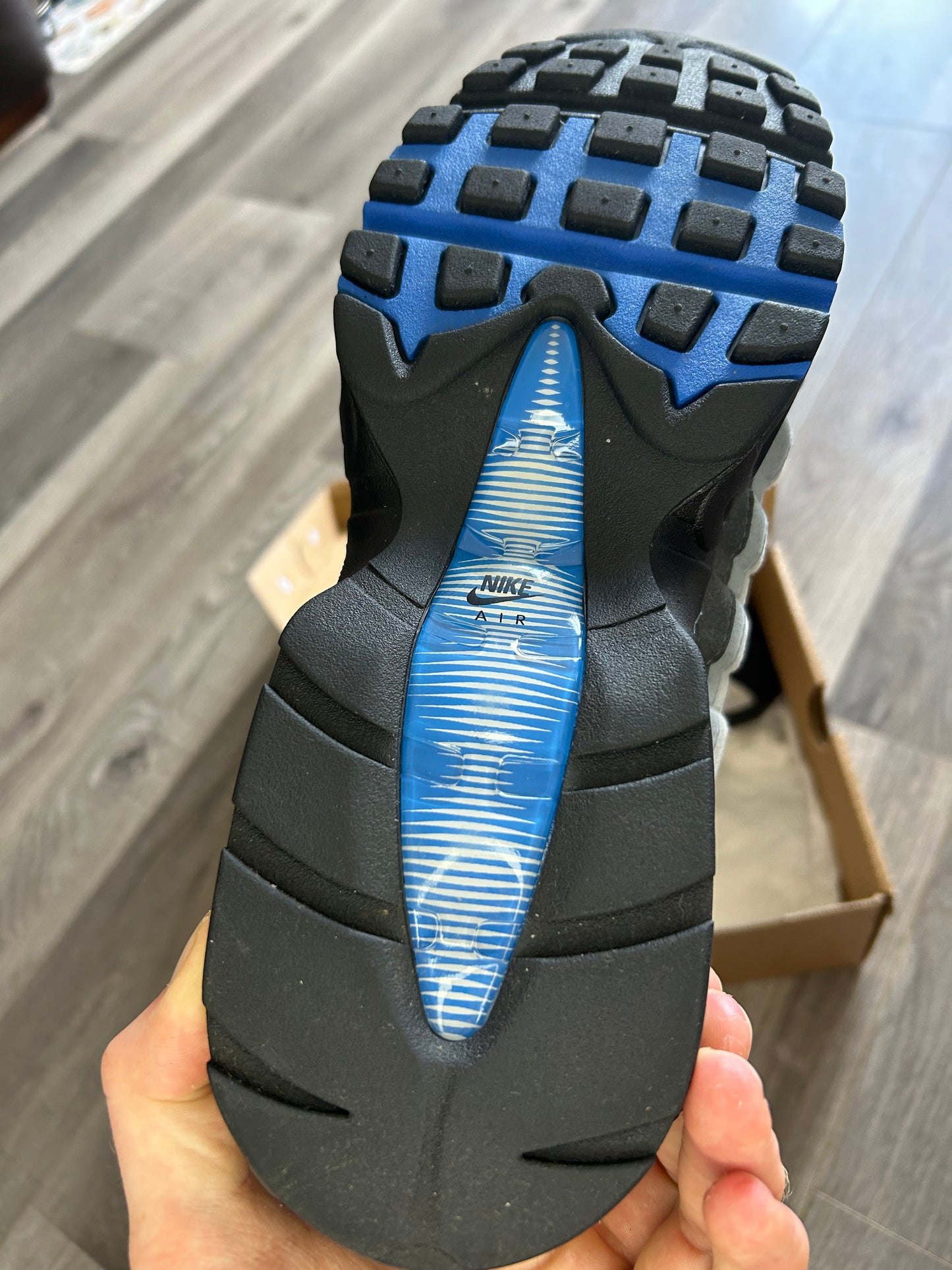 Nike Airmax 95 spark blue uk 9.5 like new condition