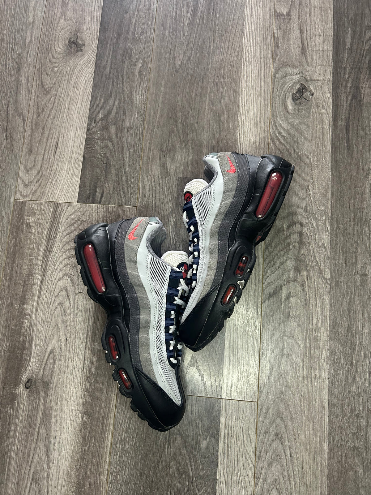 Nike Airmax 95 track red uk 7 used