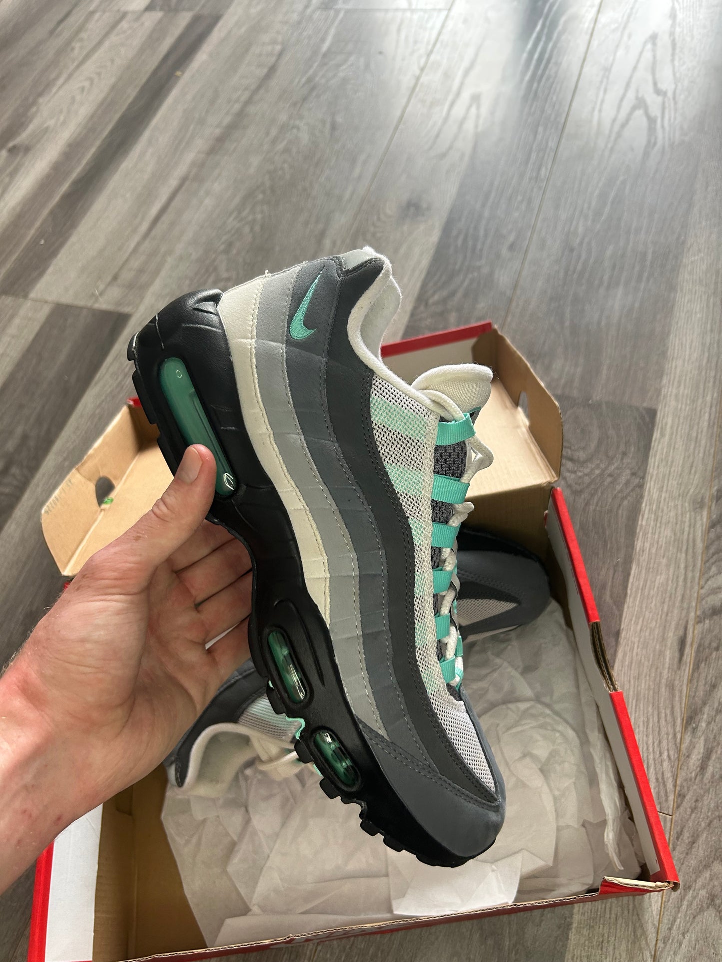 Nike Airmax 95 hyper turquoise uk 9 used
