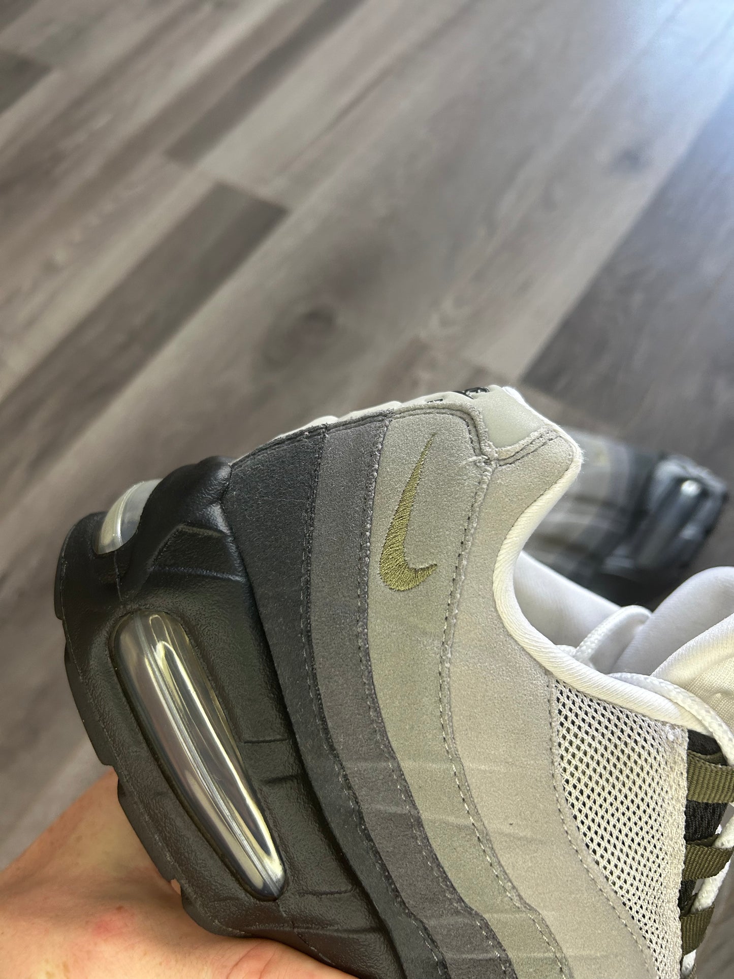 Nike Airmax 95 olive big bubble uk 9 used