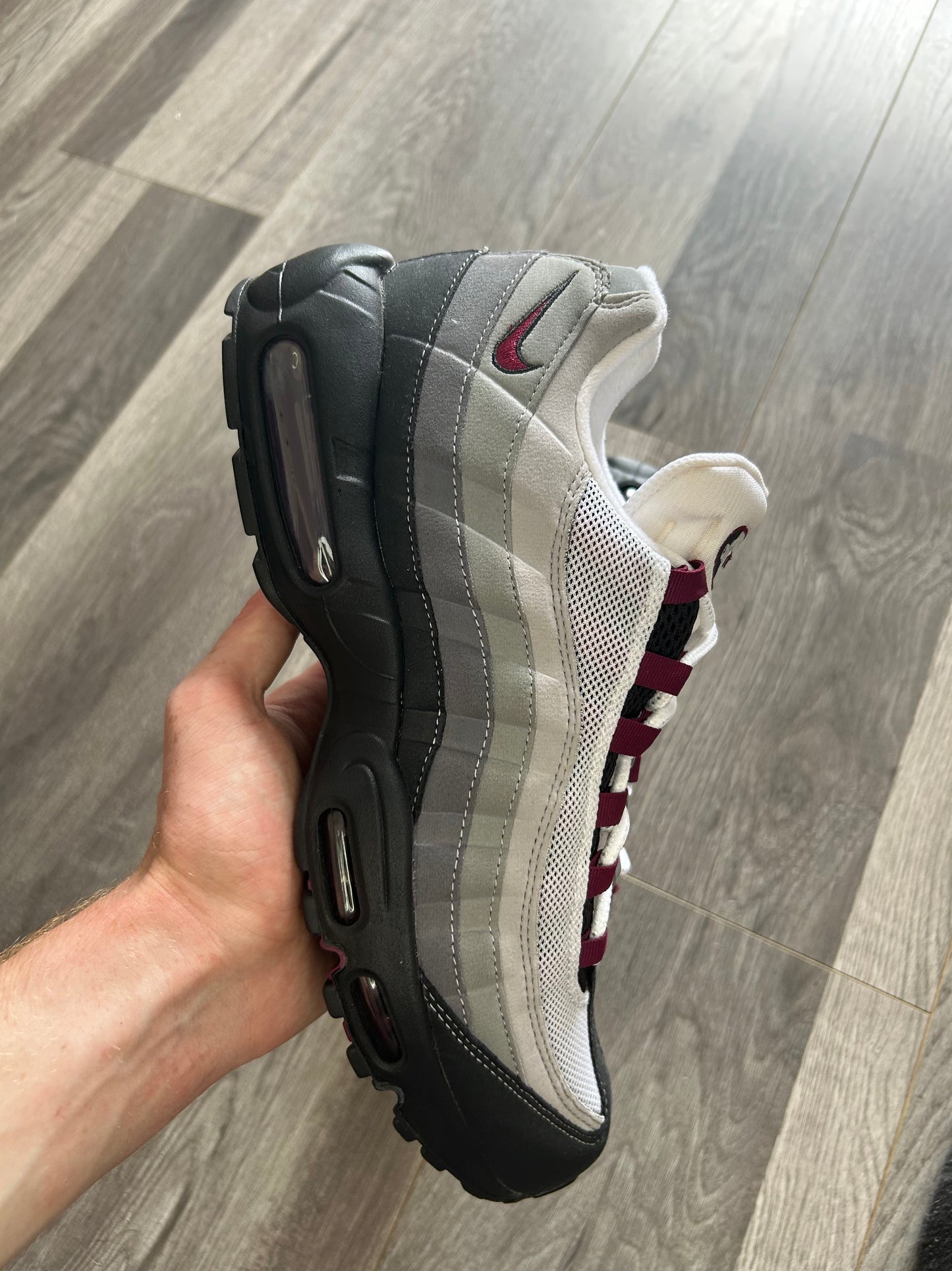 Nike Airmax 95 beetroot uk 10.5 brand new