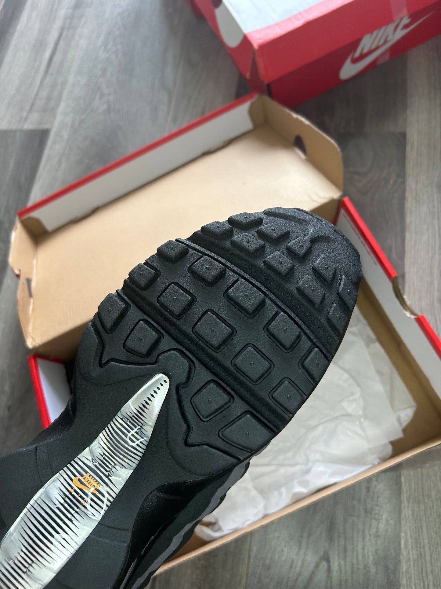 Nike Airmax 95 black bright ceramic big bubble uk 12 new