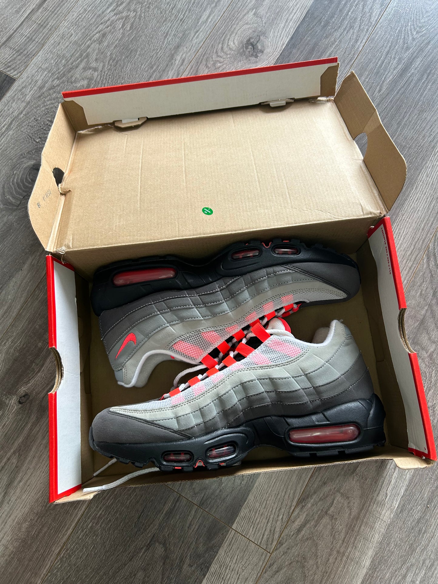 Nike Airmax 95 solar red 2018 uk 8.5 new/tried on