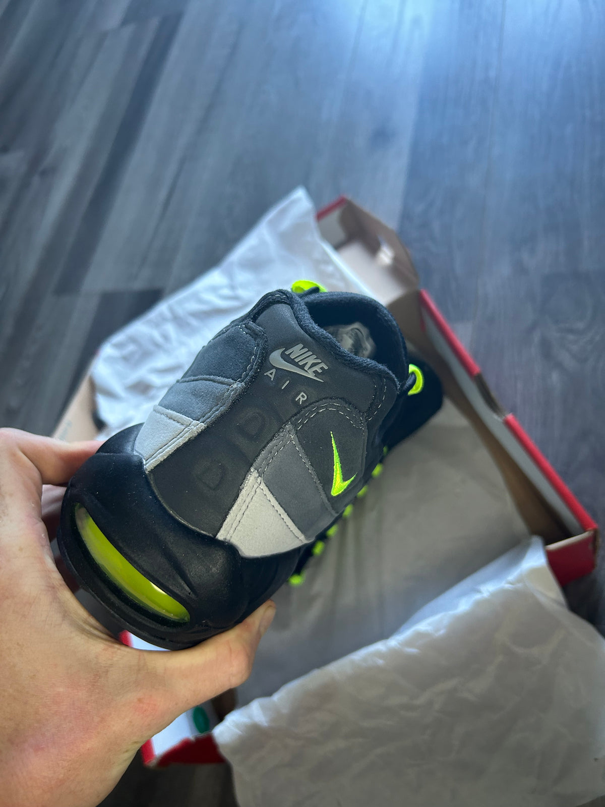 Nike Airmax 95 reverse neon uk 9 unworn