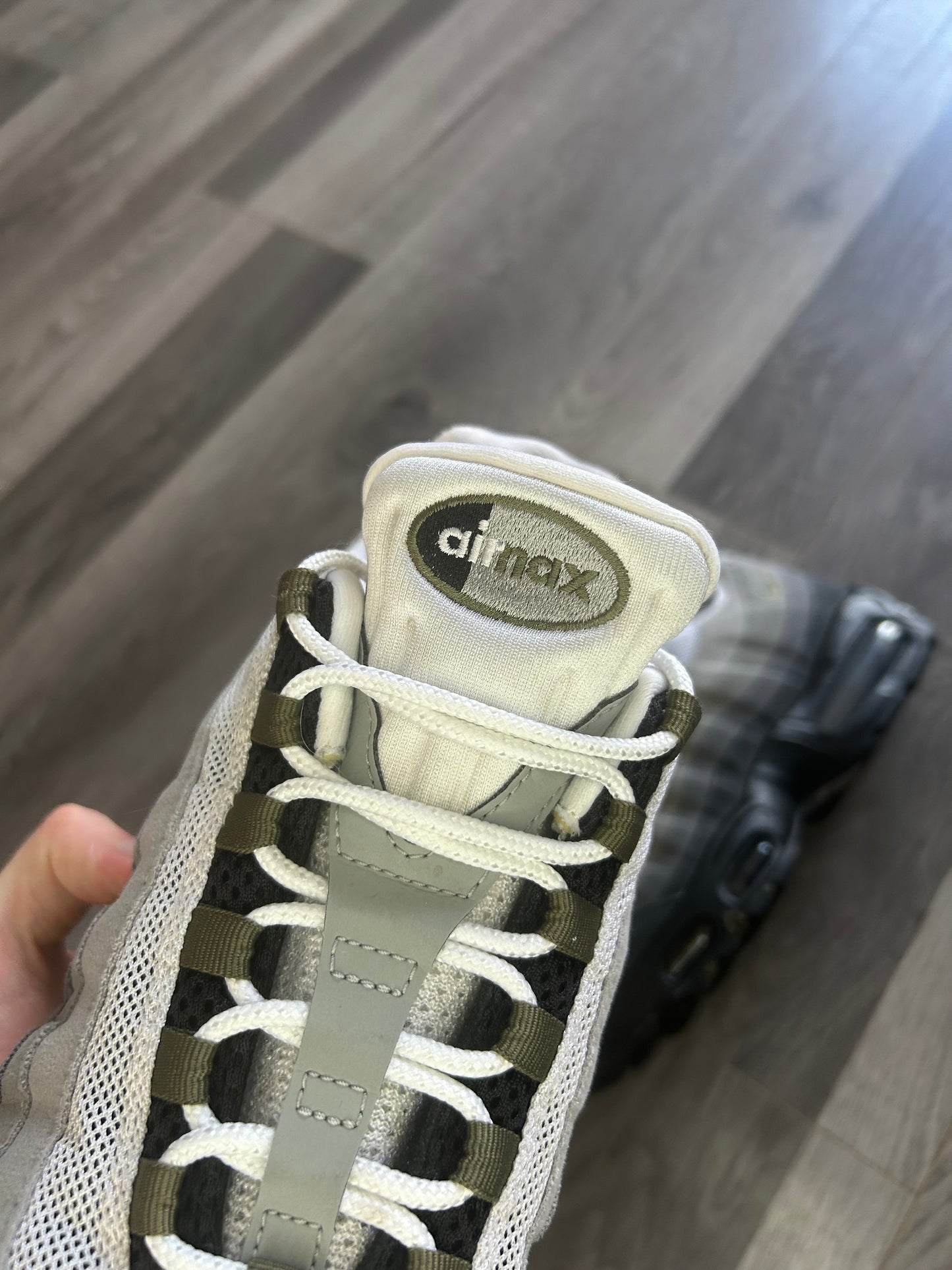 Nike Airmax 95 olive big bubble uk 9 used