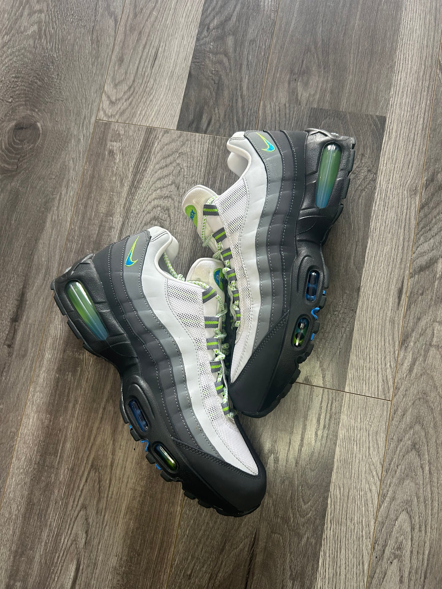 Nike Airmax 95 Green Apple big bubble uk 9 used