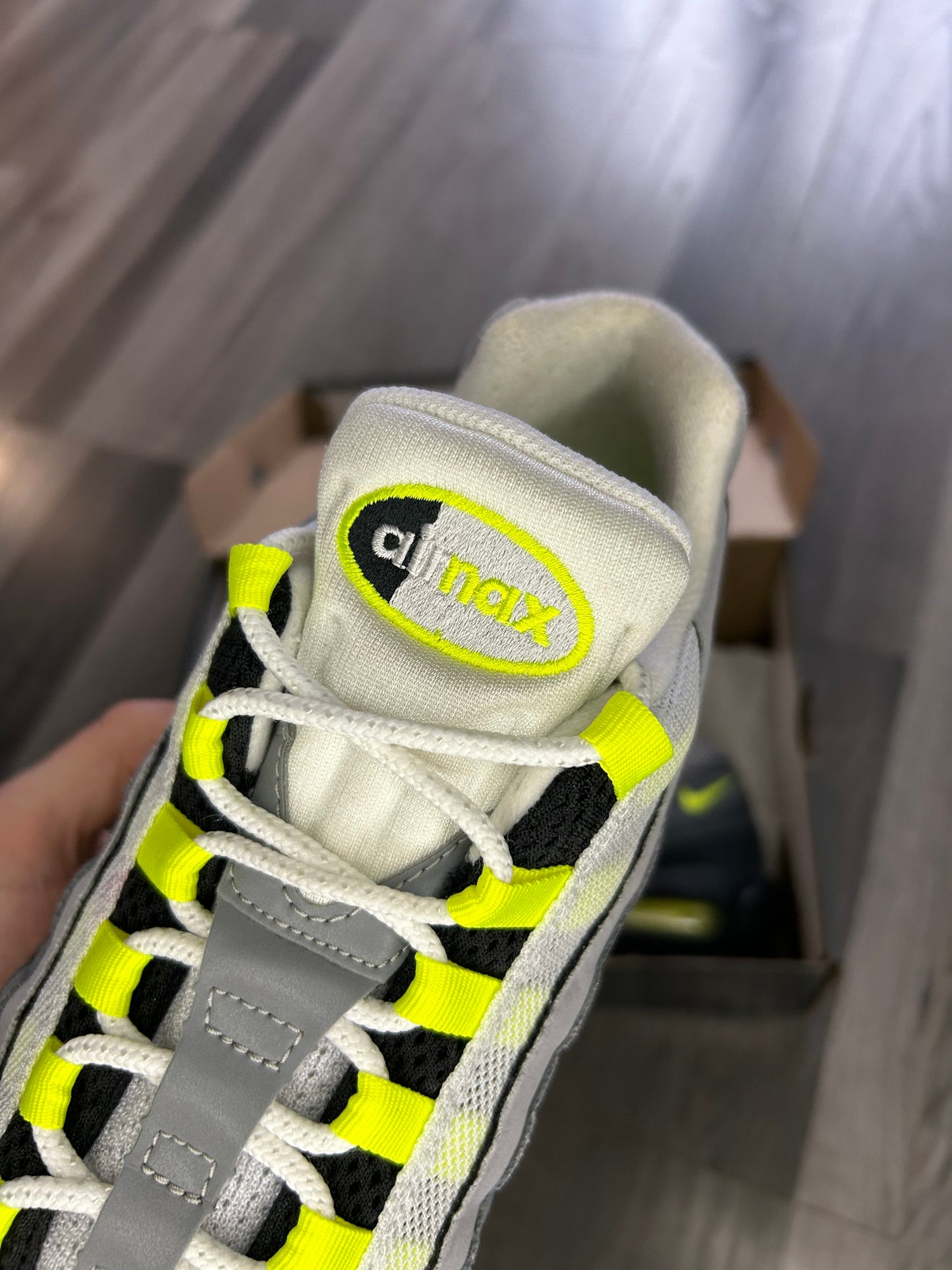 Nike Airmax 95 neon 2020 uk 10 used