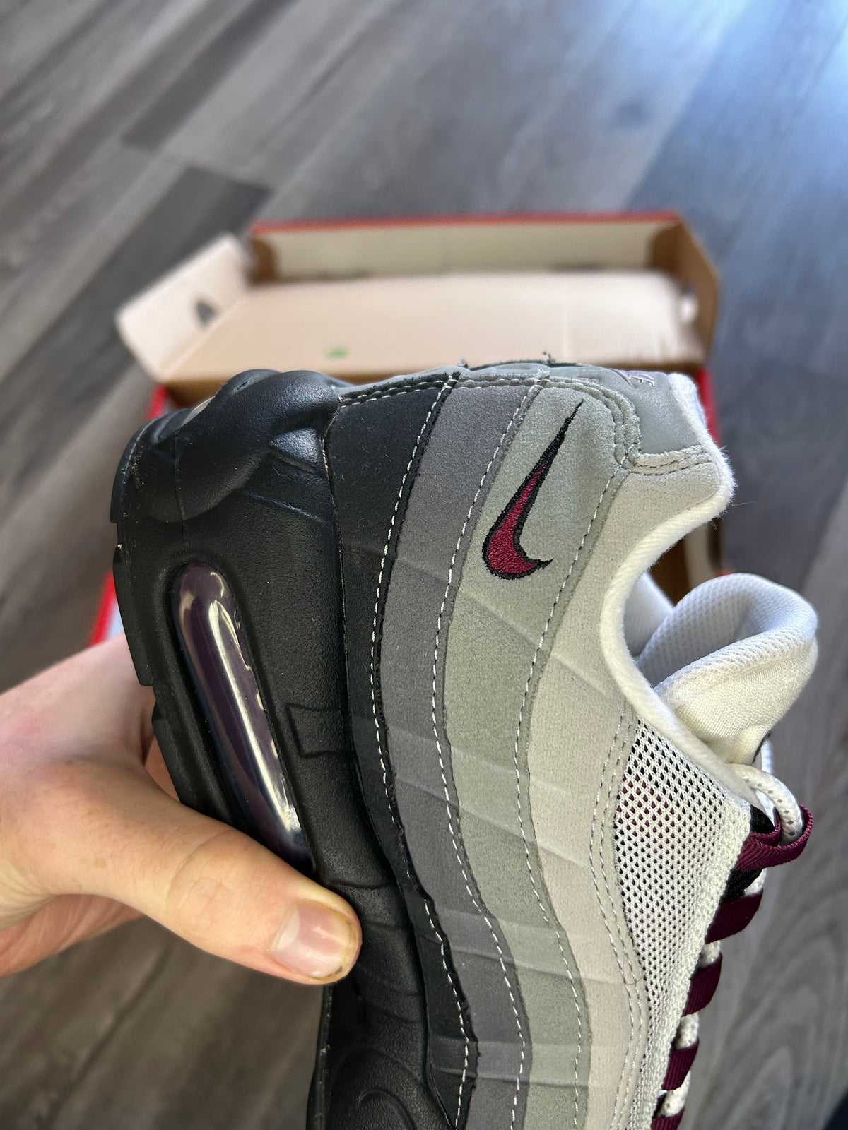 Nike Airmax 95 beetroot uk 8 used