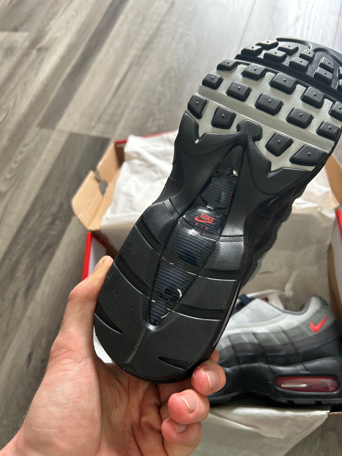 Nike Airmax 95 track red uk 9 unworn