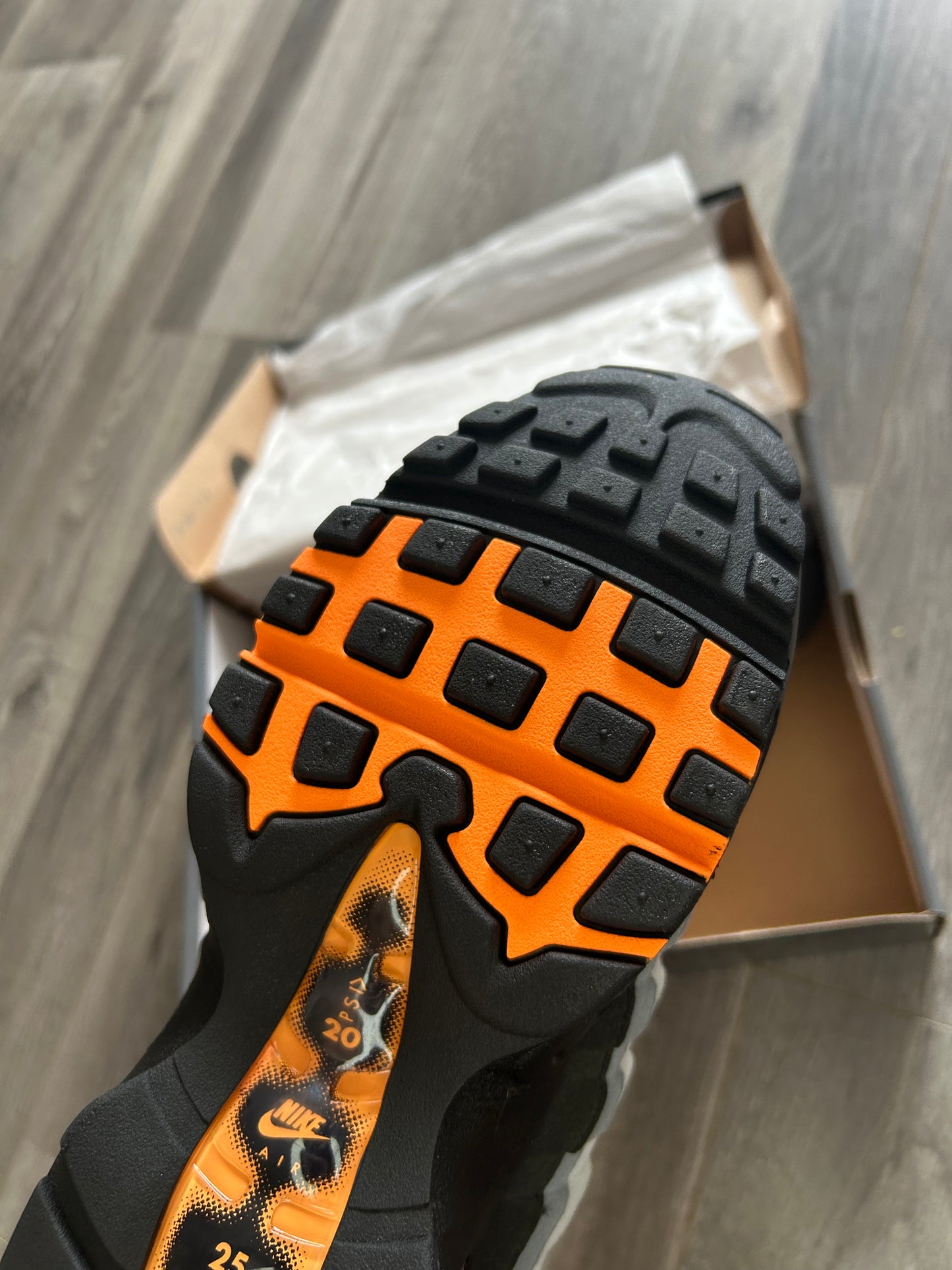 Nike Airmax 95 mandarin 2025 big bubble uk 10 brand new