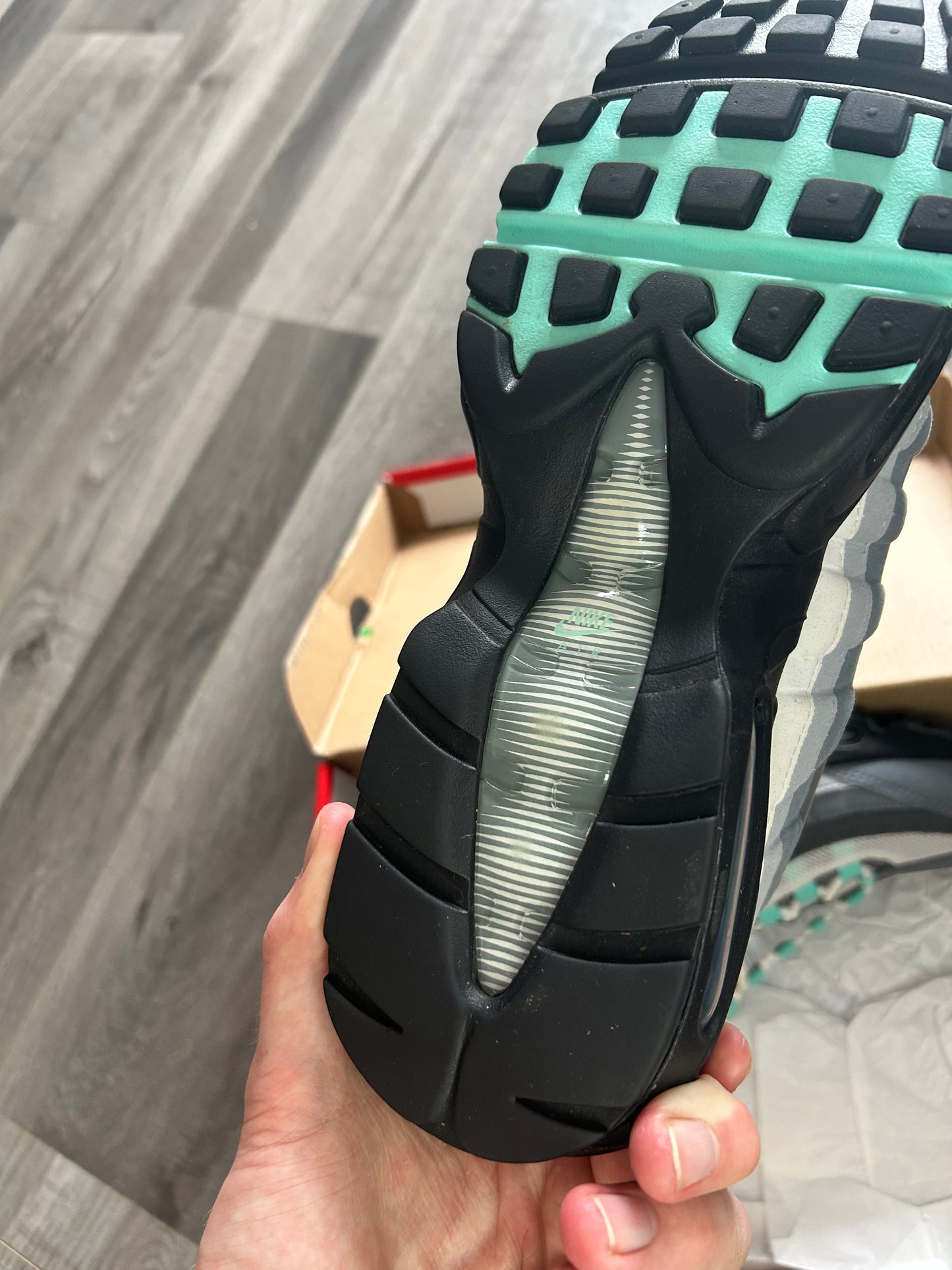 Nike Airmax 95 hyper turquoise uk 9 used
