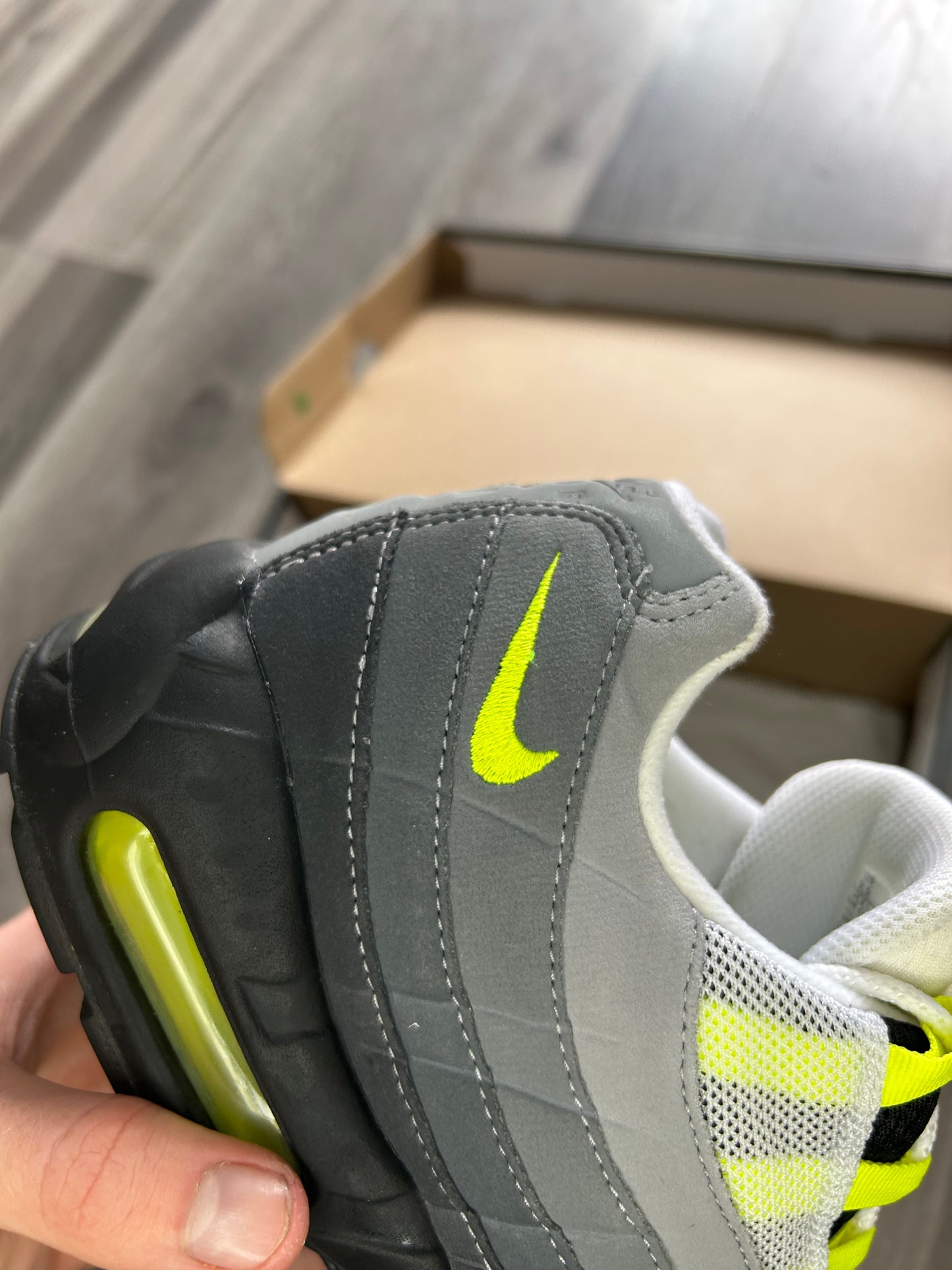 Nike Airmax 95 neon 2020 uk 8.5 used