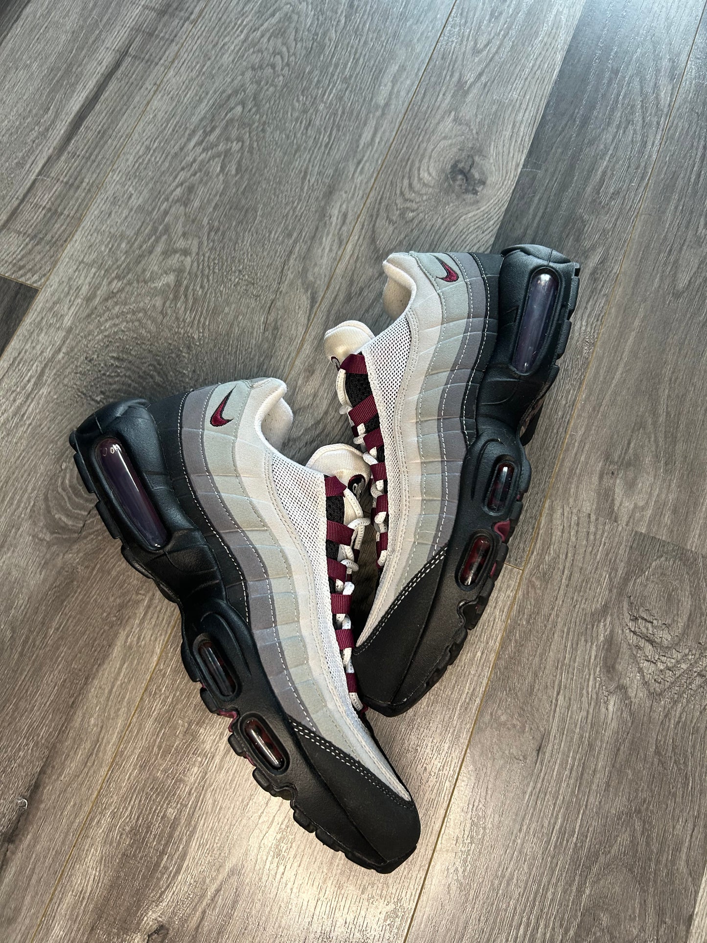 Nike Airmax 95 beetroot uk 9 used