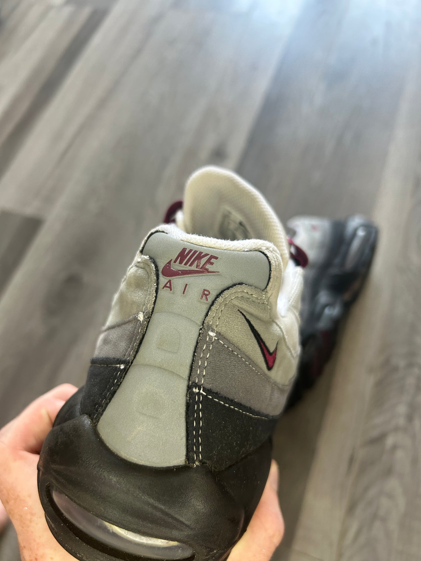 Nike Airmax 95 beetroot uk 9 used