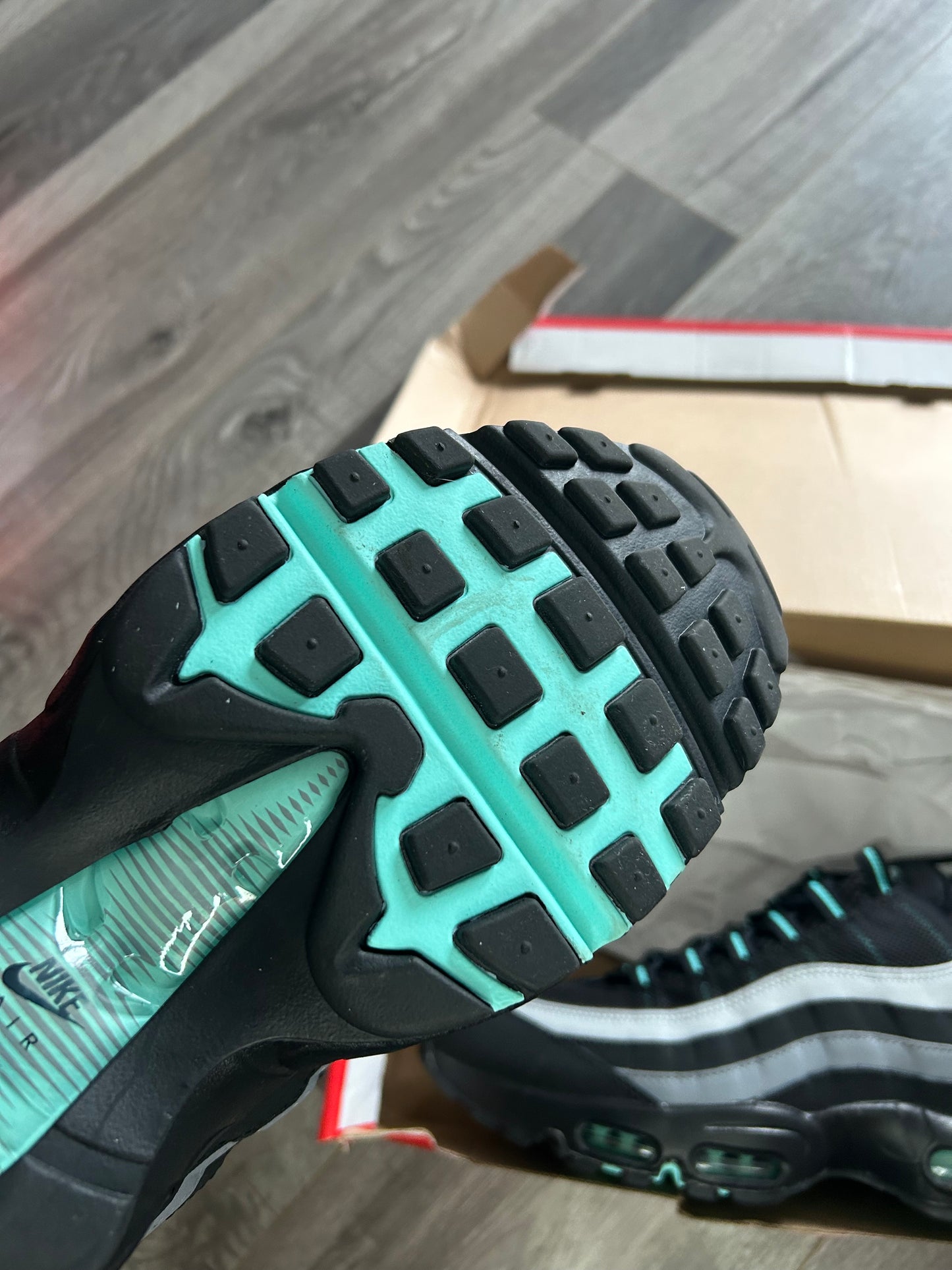 Nike Airmax 95 jade jewel uk 12 used