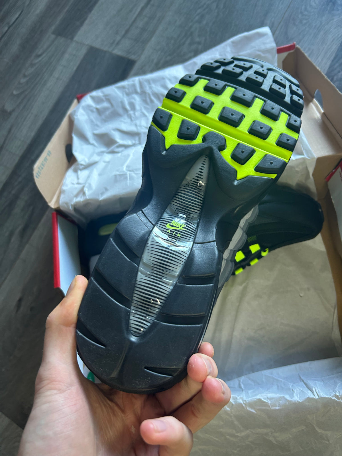 Nike Airmax 95 reverse neon uk 9 unworn