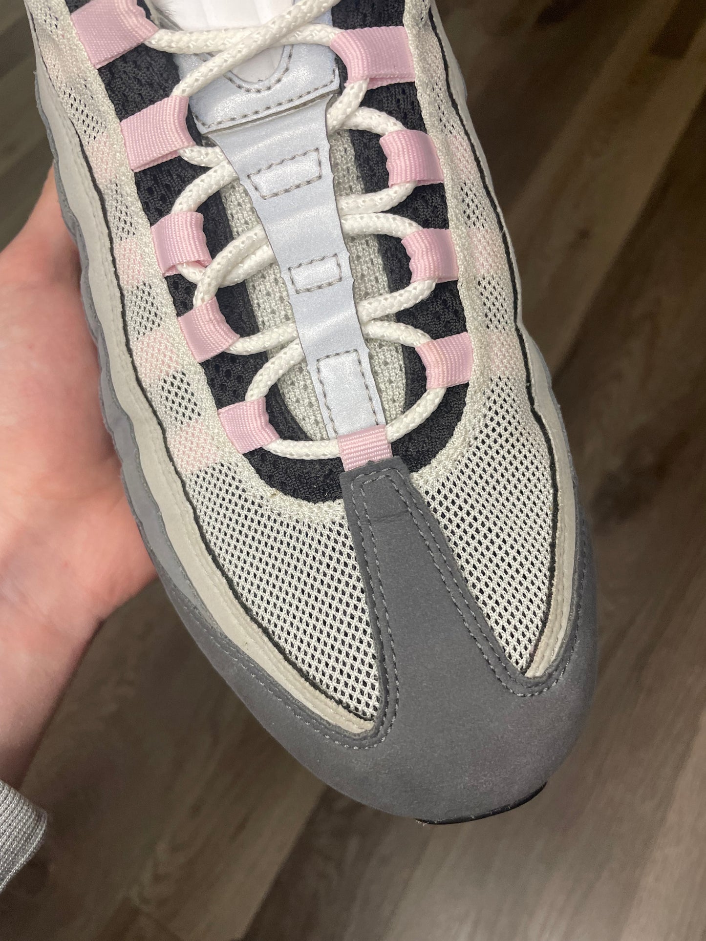 Air max 95 pink foam uk 11 (used)