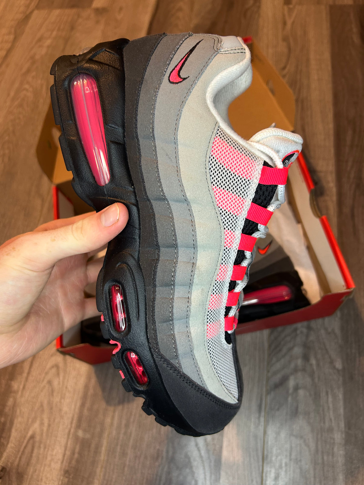 Nike Airmax 95 solar red big bubble uk 8.5 used
