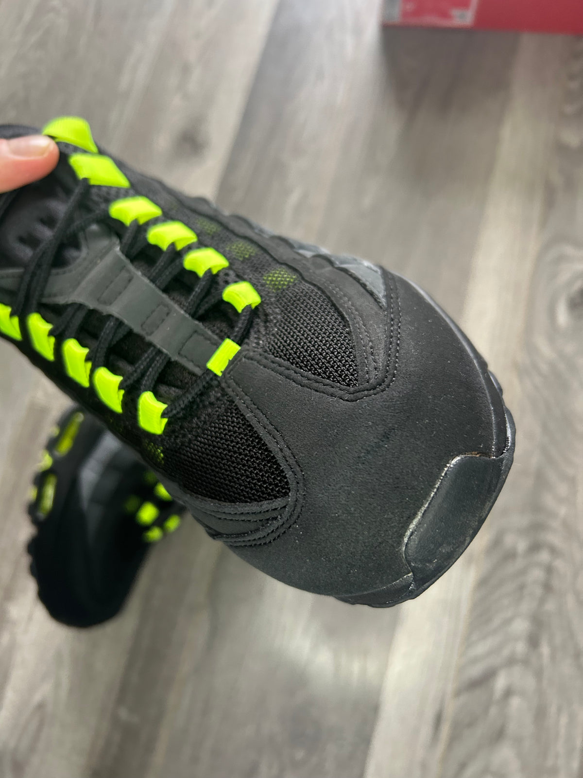 Nike Airmax 95 reverse neon uk 10 used