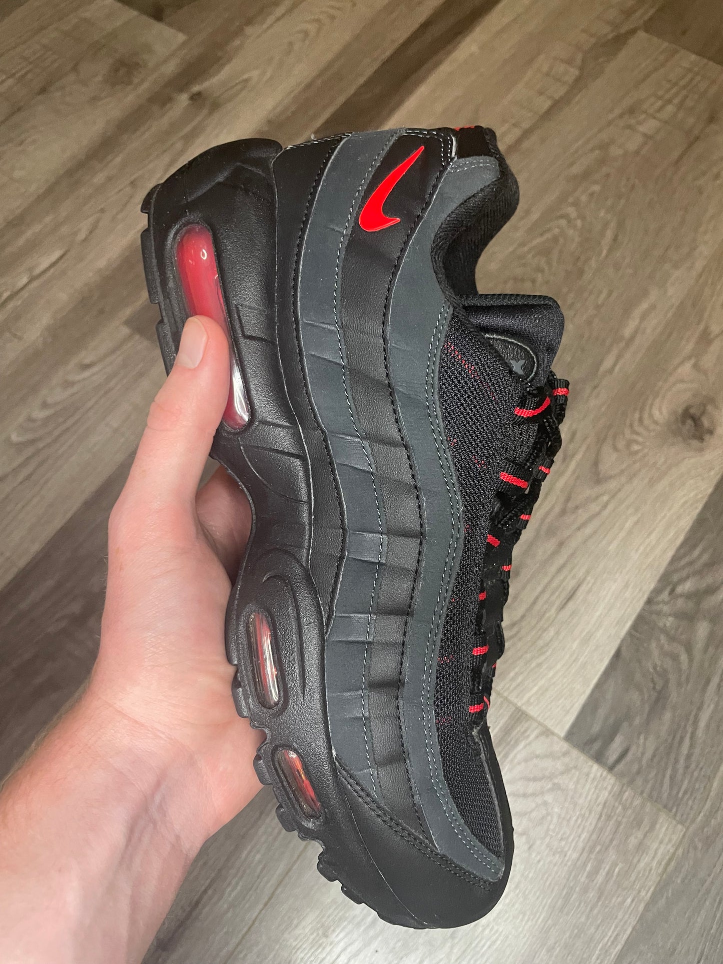 Air max 95 bred uk 8 used