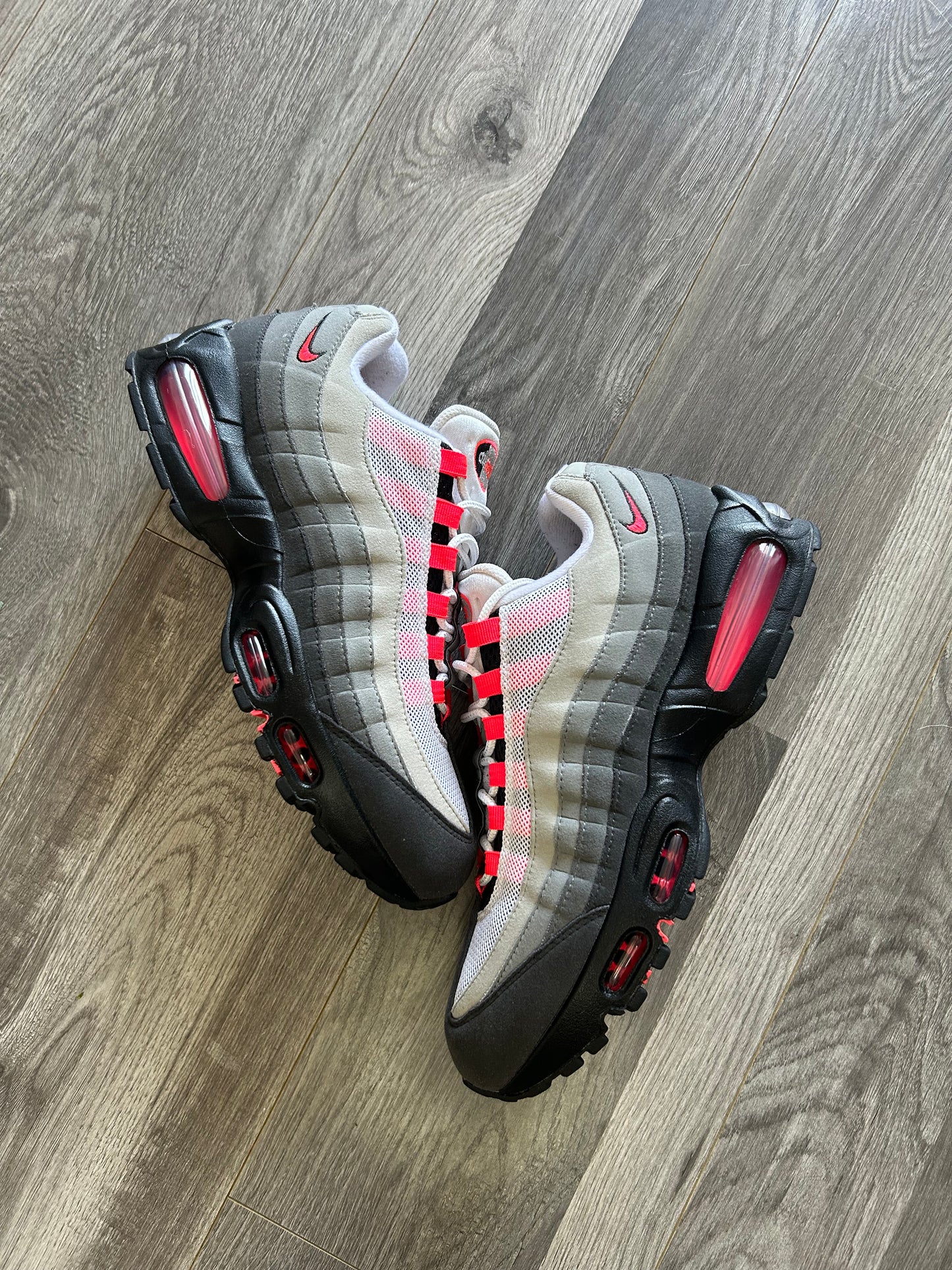 Nike Airmax 95 solar red big bubble uk 8 used
