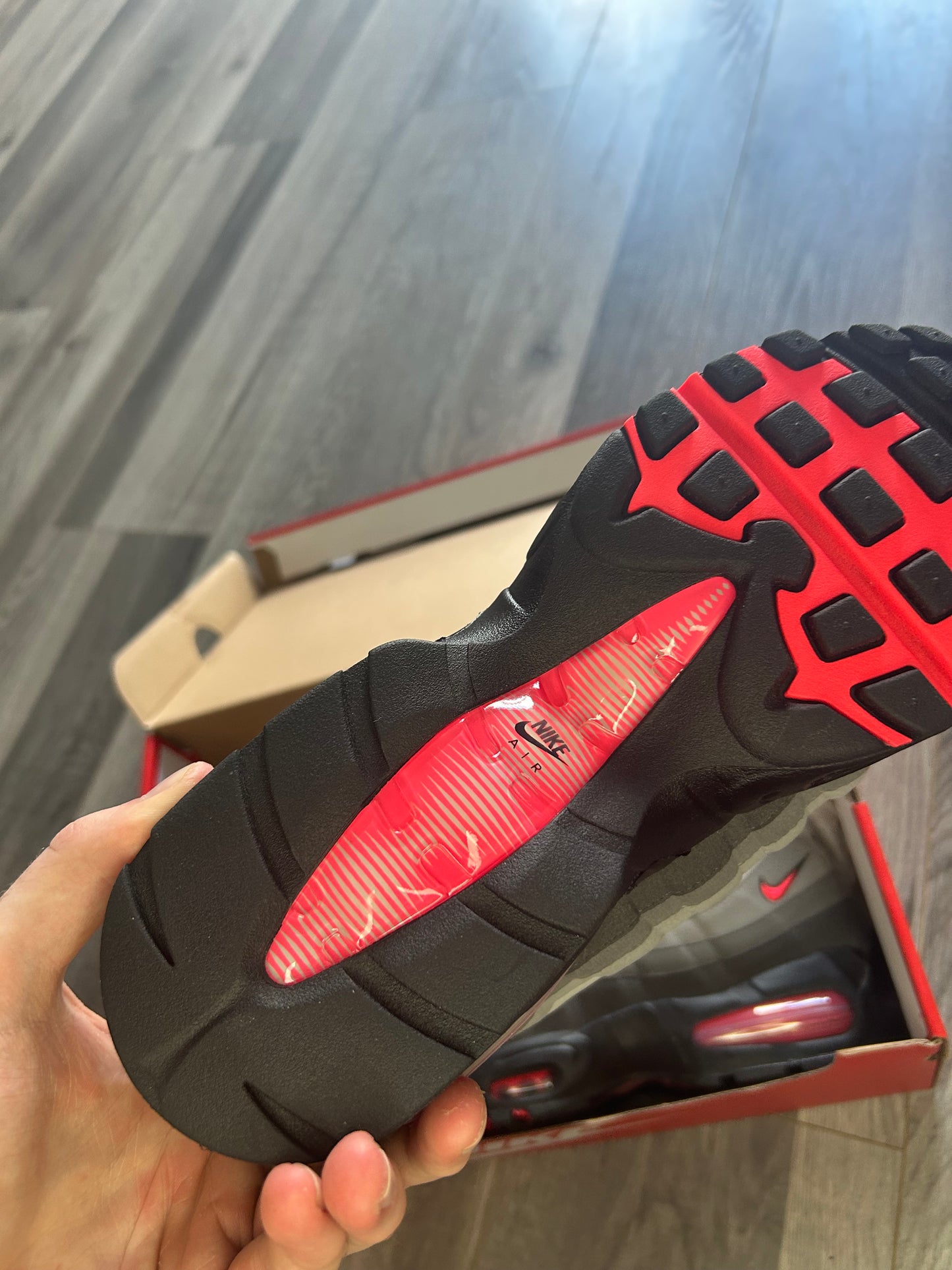 Nike Airmax 95 solar red big bubble uk 9 new