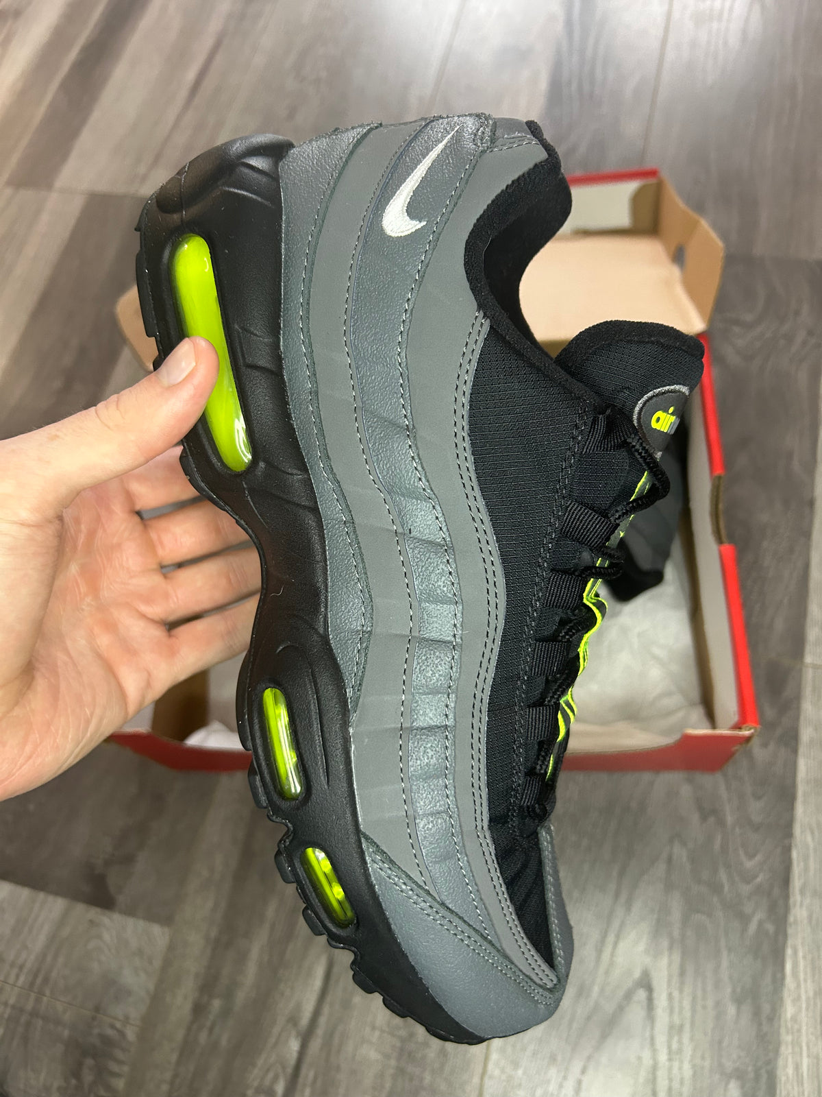 Nike Airmax 95 iron grey volt uk 9 used