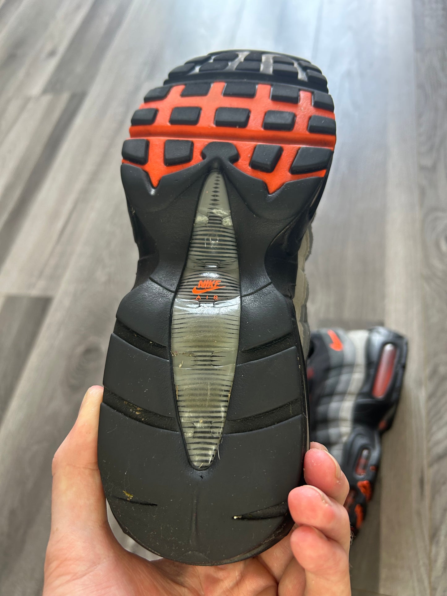 Nike Airmax 95 hyper crimson uk 8 used