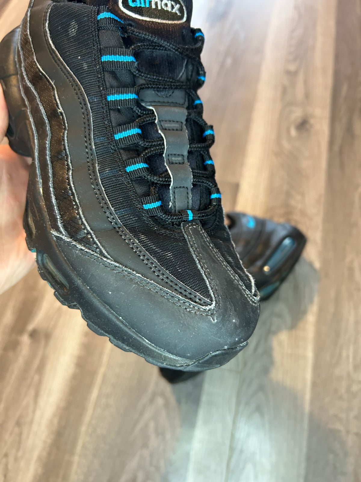Nike Airmax 95 black laser blue uk 7 used