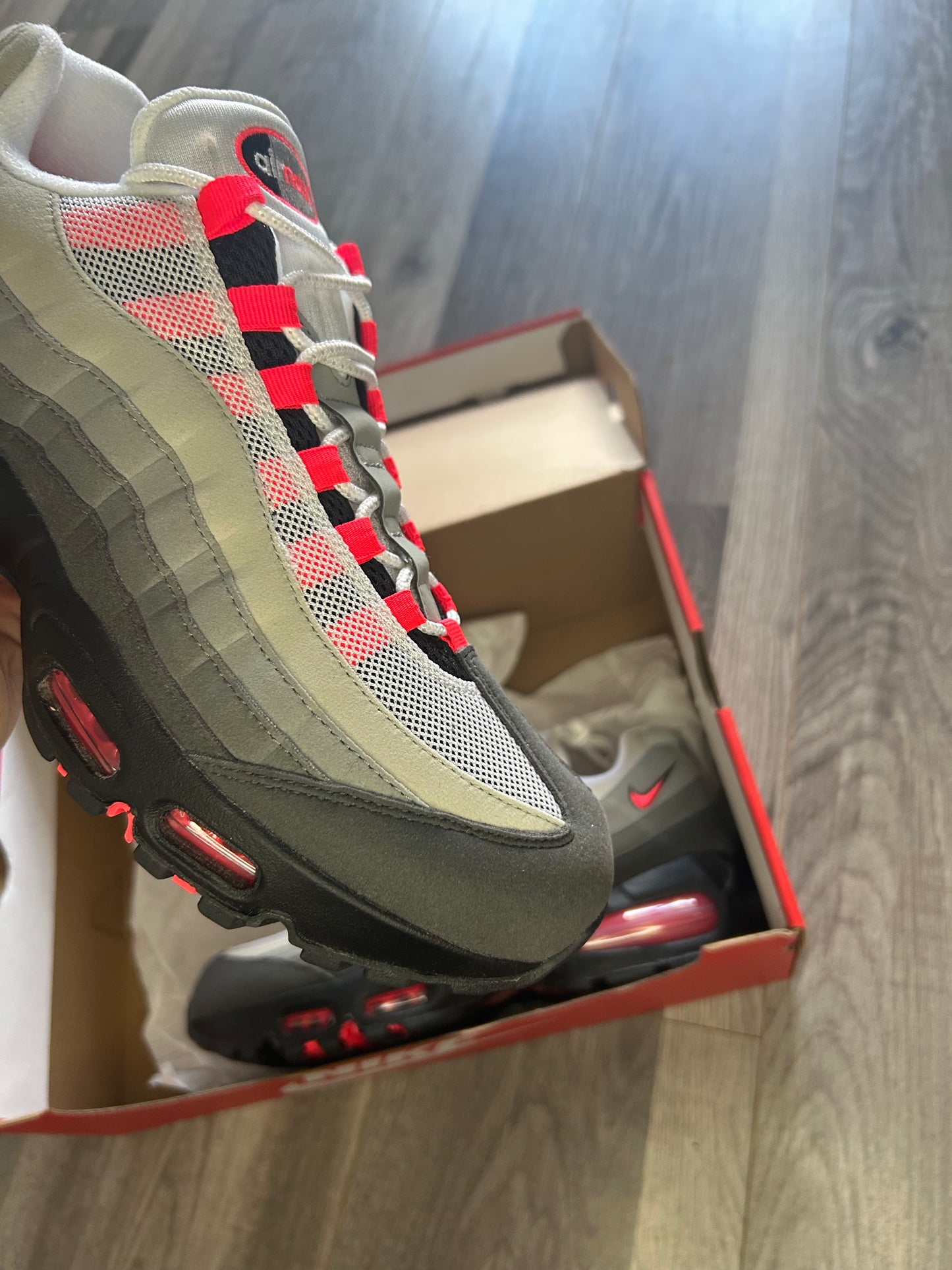 Nike Airmax 95 solar red big bubble uk 9 new