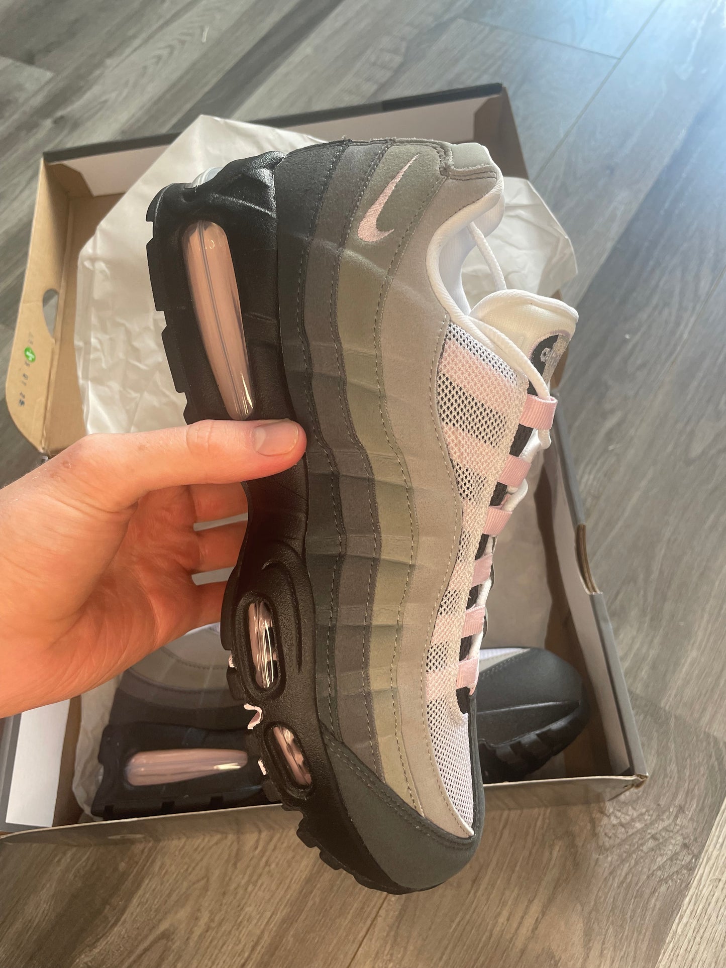 air max 95 ‘big bubble’ pink foam 2025