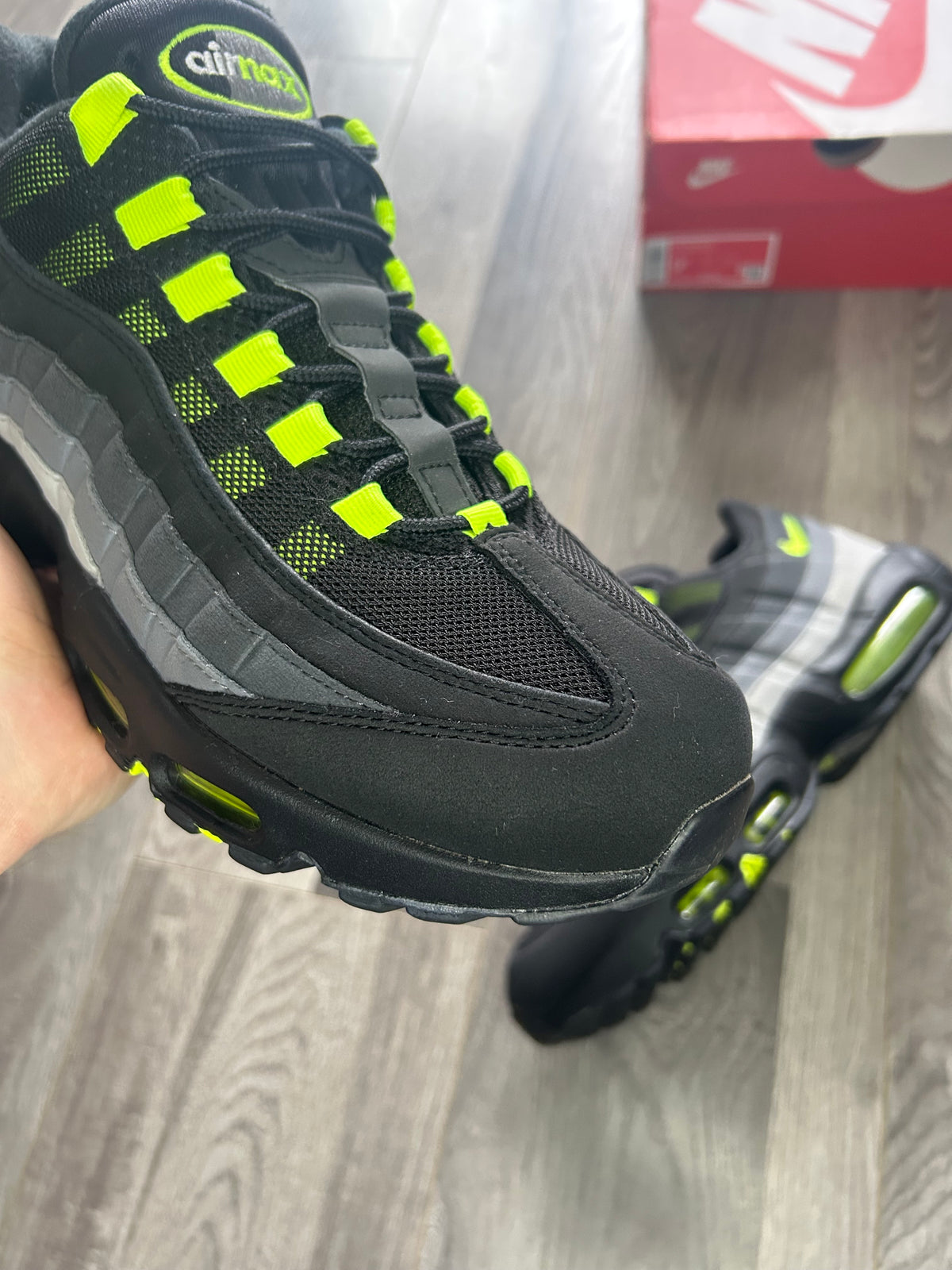 Nike Airmax 95 reverse neon uk 10 used