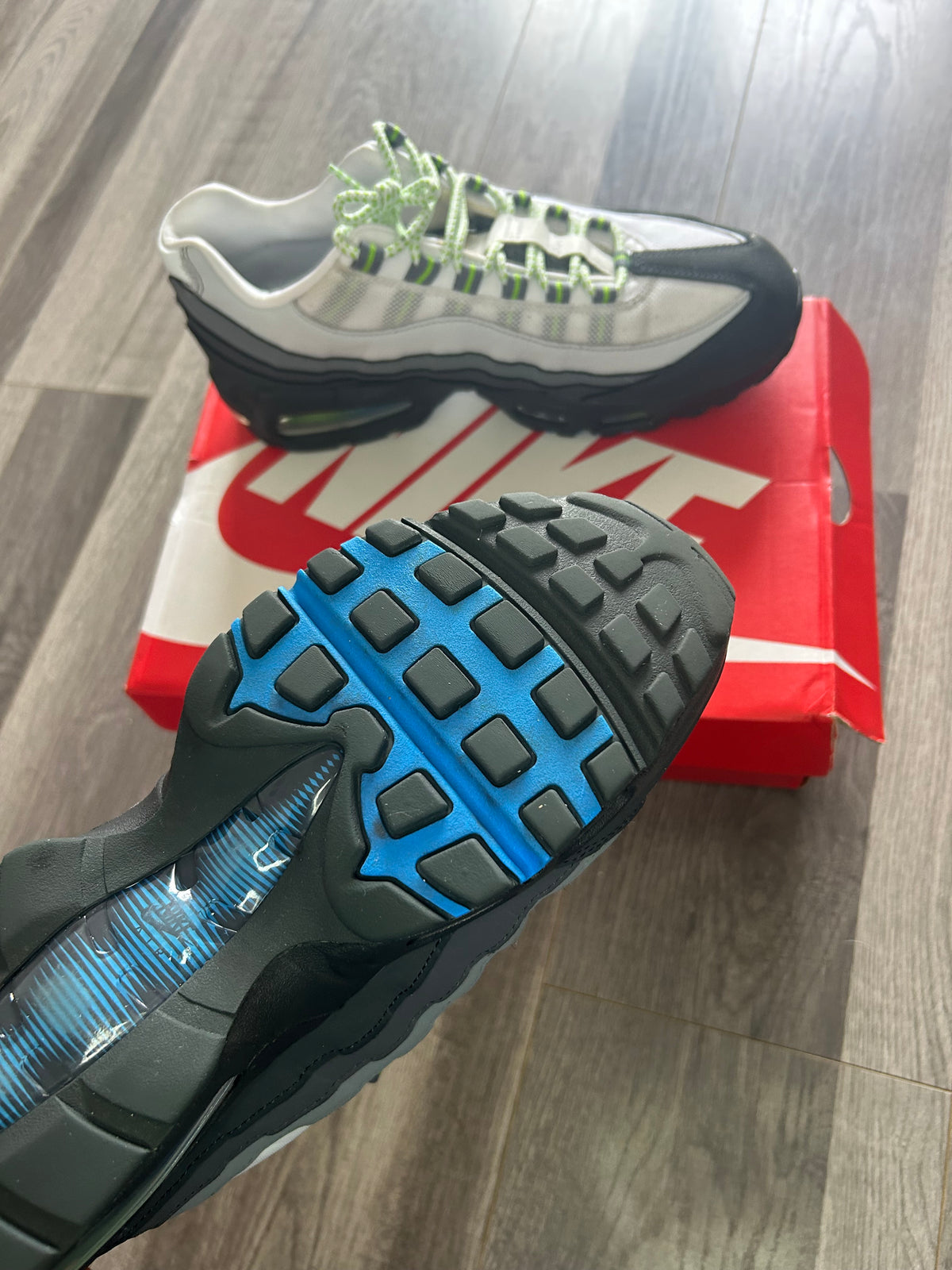 Nike Airmax 95 Green Apple big bubble uk 9.5 used