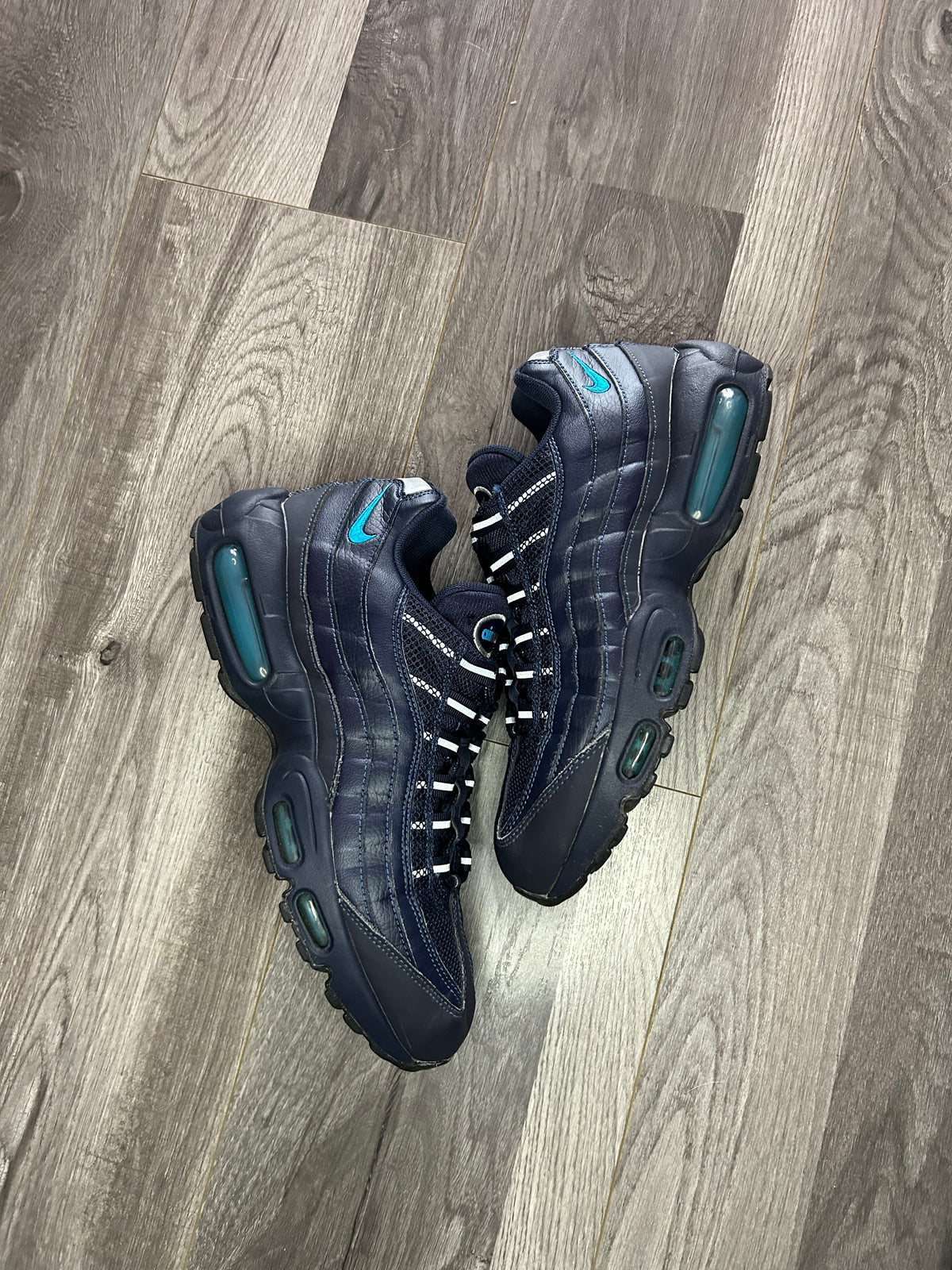 Nike Airmax 95 essential obsidian uk 7 used