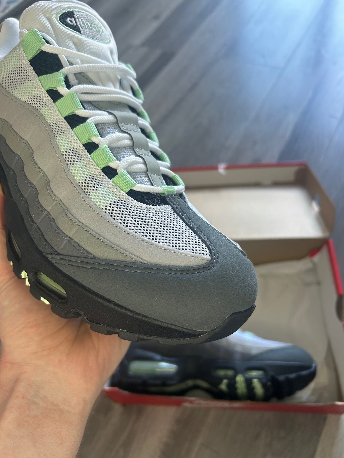 Nike Airmax 95 fresh mint big bubble uk 8 brand new