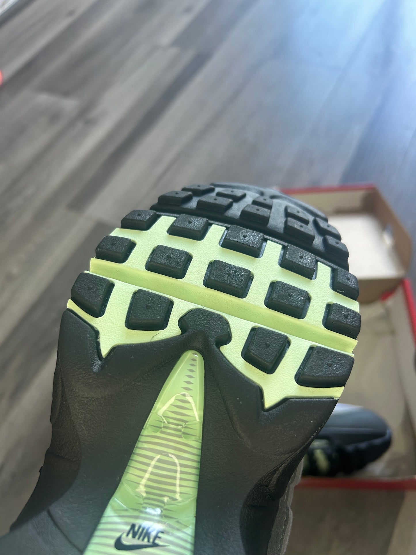 Nike Airmax 95 fresh mint big bubble uk 8 brand new